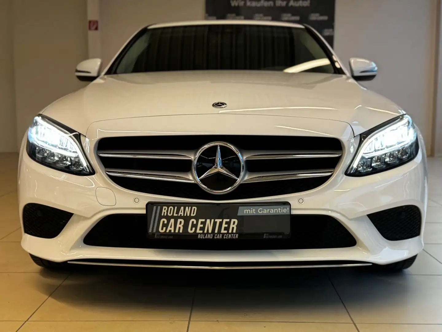 Mercedes-Benz C 180 Limo Aut. Leder LED Sport Navi Ambi Weiß - 2