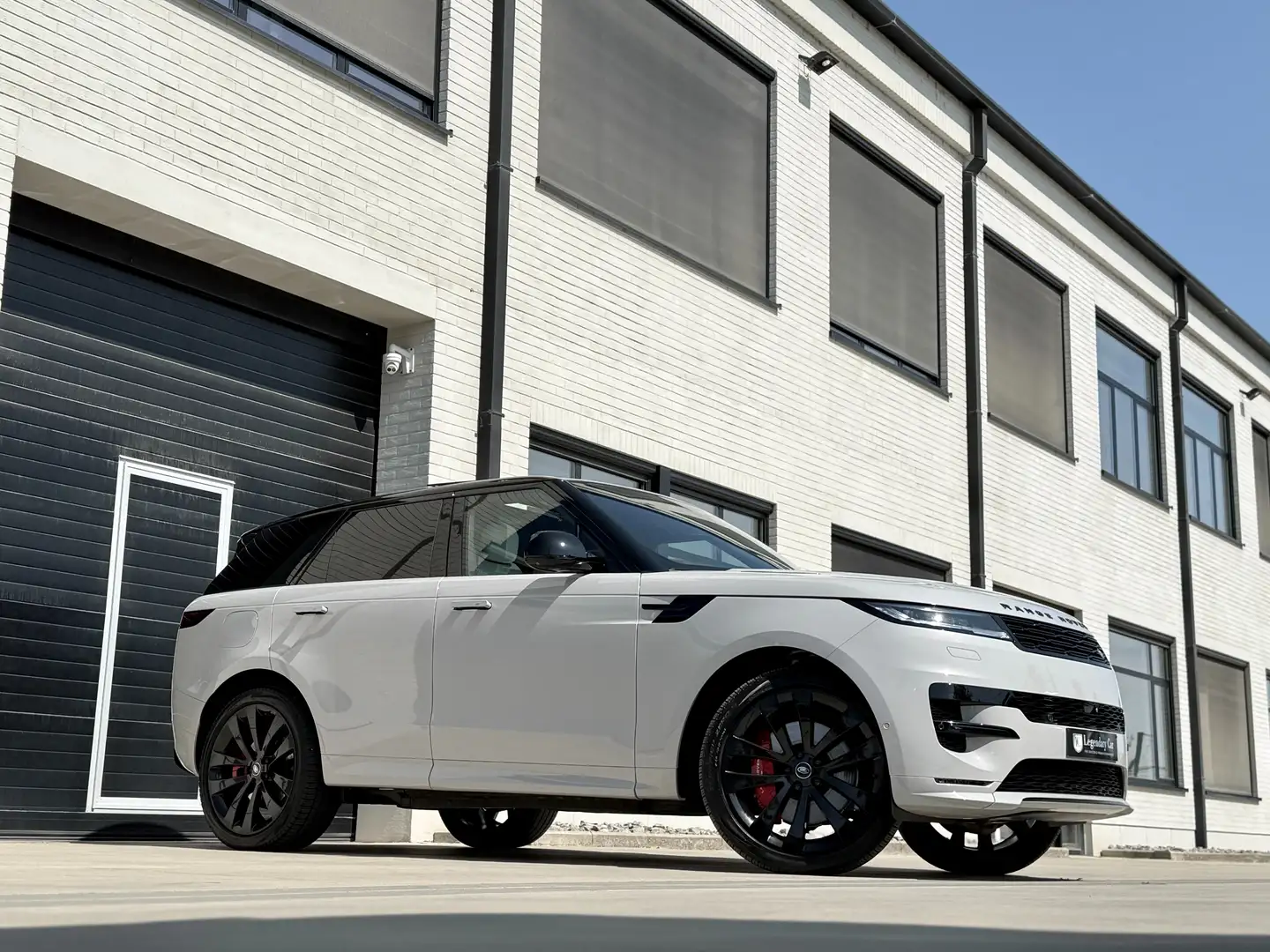 Land Rover Range Rover Sport 3.0 P460 PHEV Dynamic SE Grijs - 2