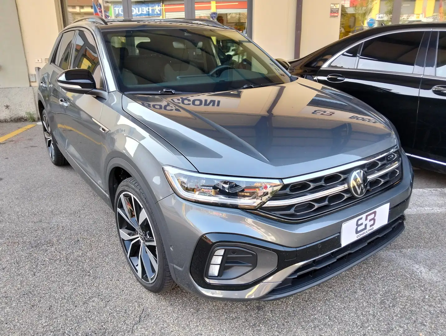 Volkswagen T-Roc 2.0 tdi R-Line 150cv dsg tetto apribile elettrico Grigio - 2