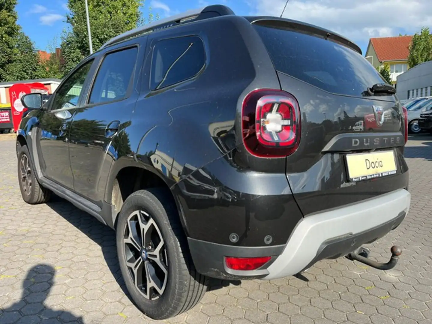Dacia Duster Celebration Grau - 2