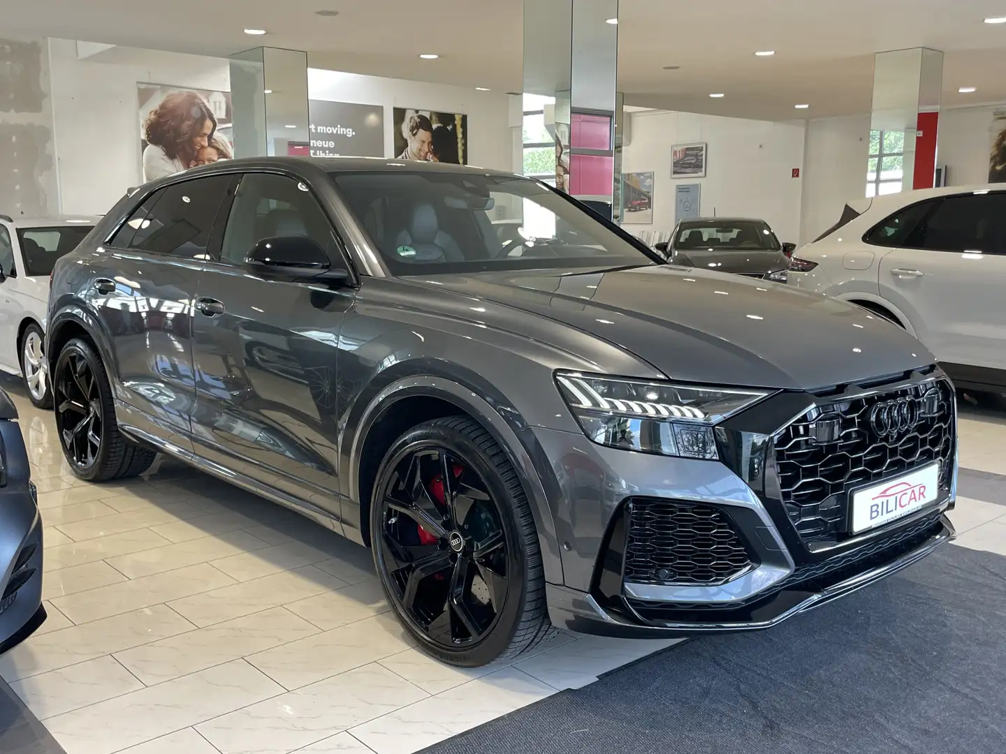 Audi RS Q8 4.0TFSI quattro4M  V8 PANO B&O HUD 8F.b. Grau - 2
