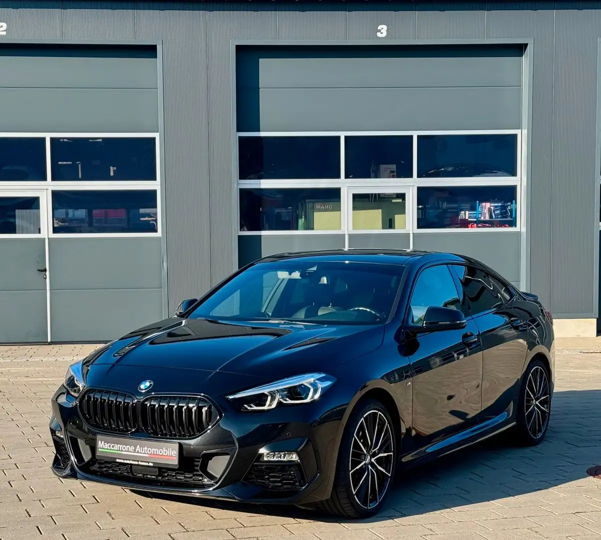 BMW 218 Gran Coupe M Sport*Service neu*Pano*Navi*19" Negru - 1