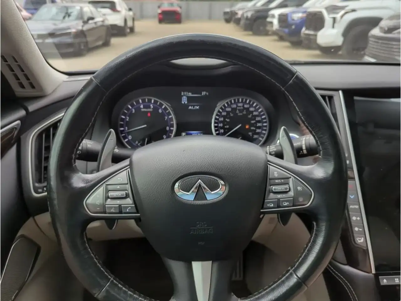 Infiniti Q50 fotografie Infiniti Q50
