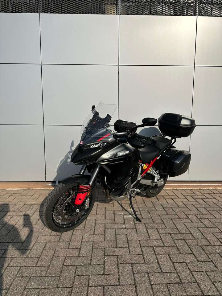 Ducati Multistrada V4