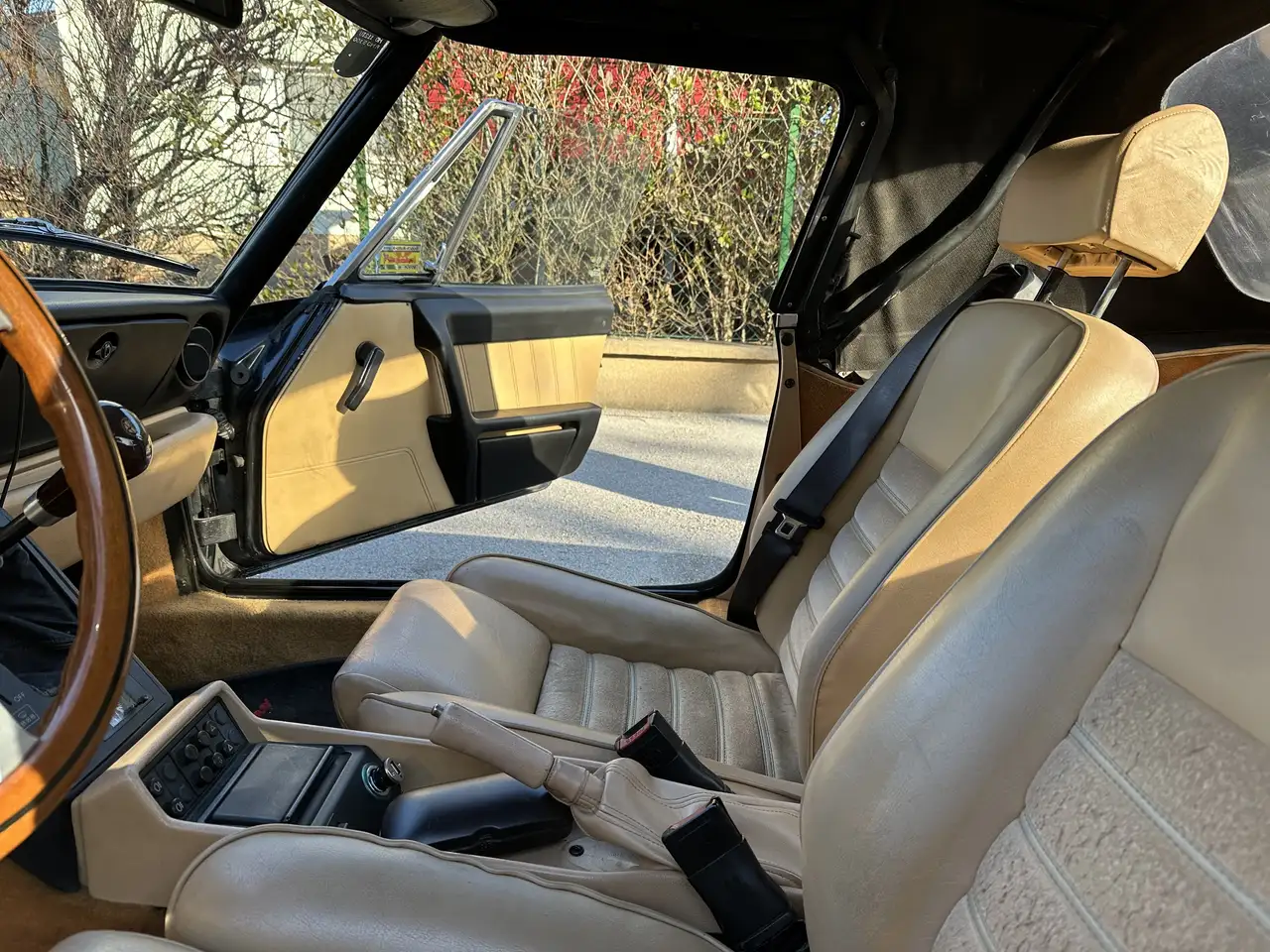 Alfa Romeo Spider 2,0, foto 7