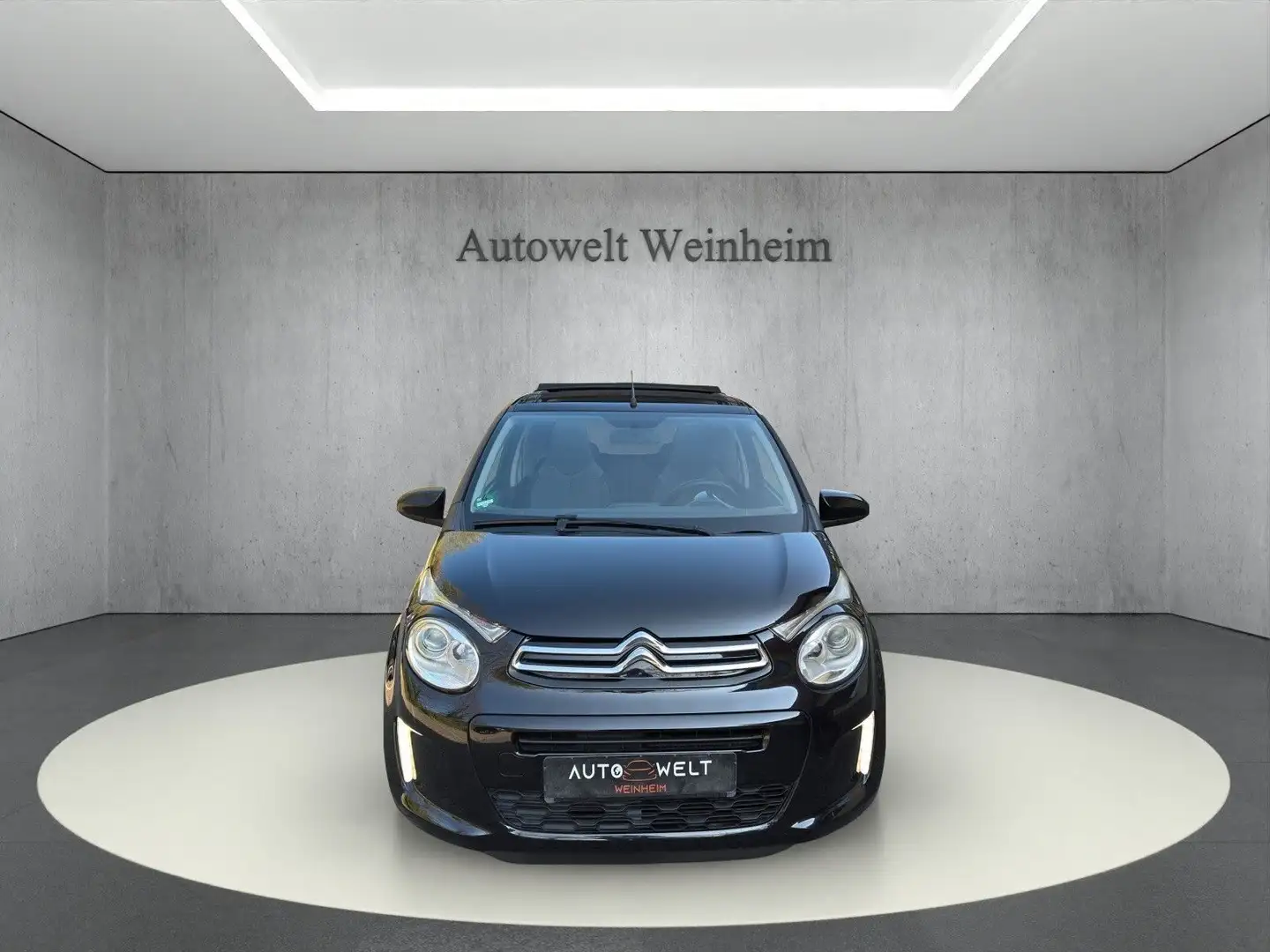 Citroen C1 °AIRSCAPE°SHINE°PANO-D°SITZHEIZUNG°KAM°TEMPOMT Schwarz - 2
