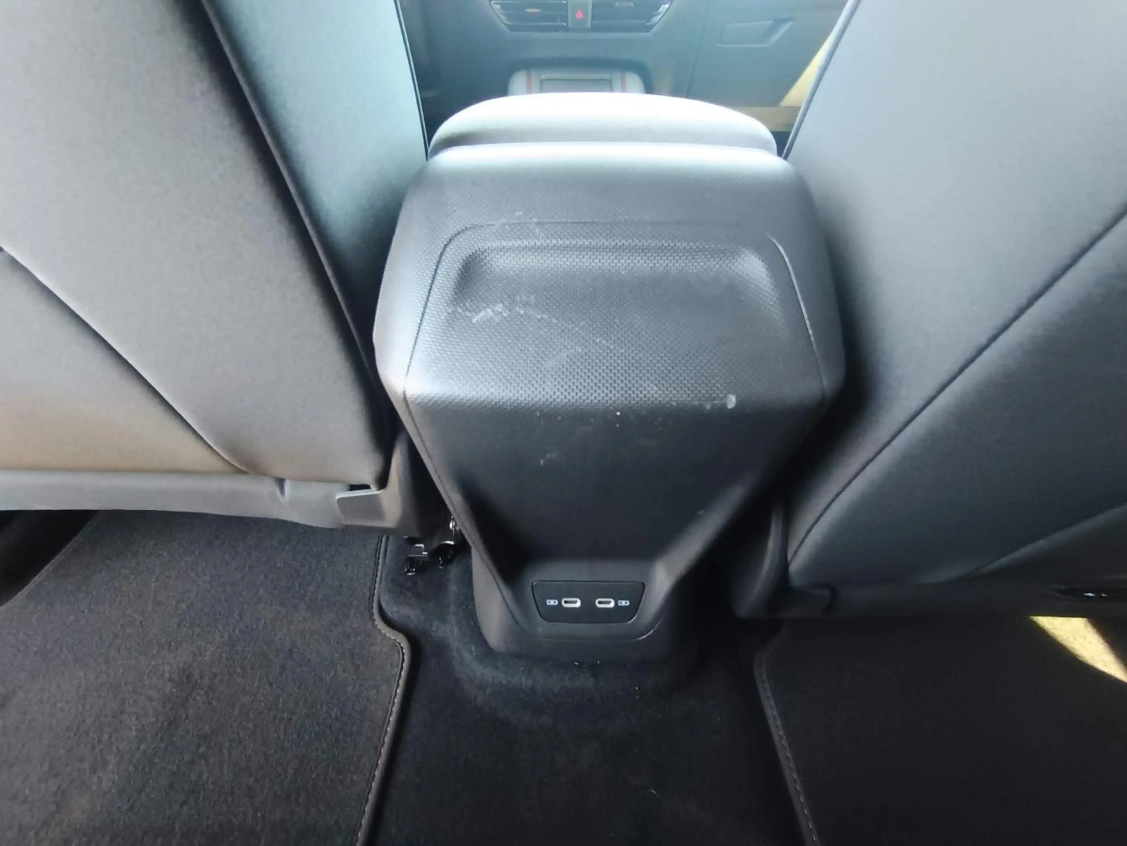 CUPRA Born WÄRMEPUMPE+HEAD-UP+NAVI+KAMERA+LED+CCS+FUL — photo 12