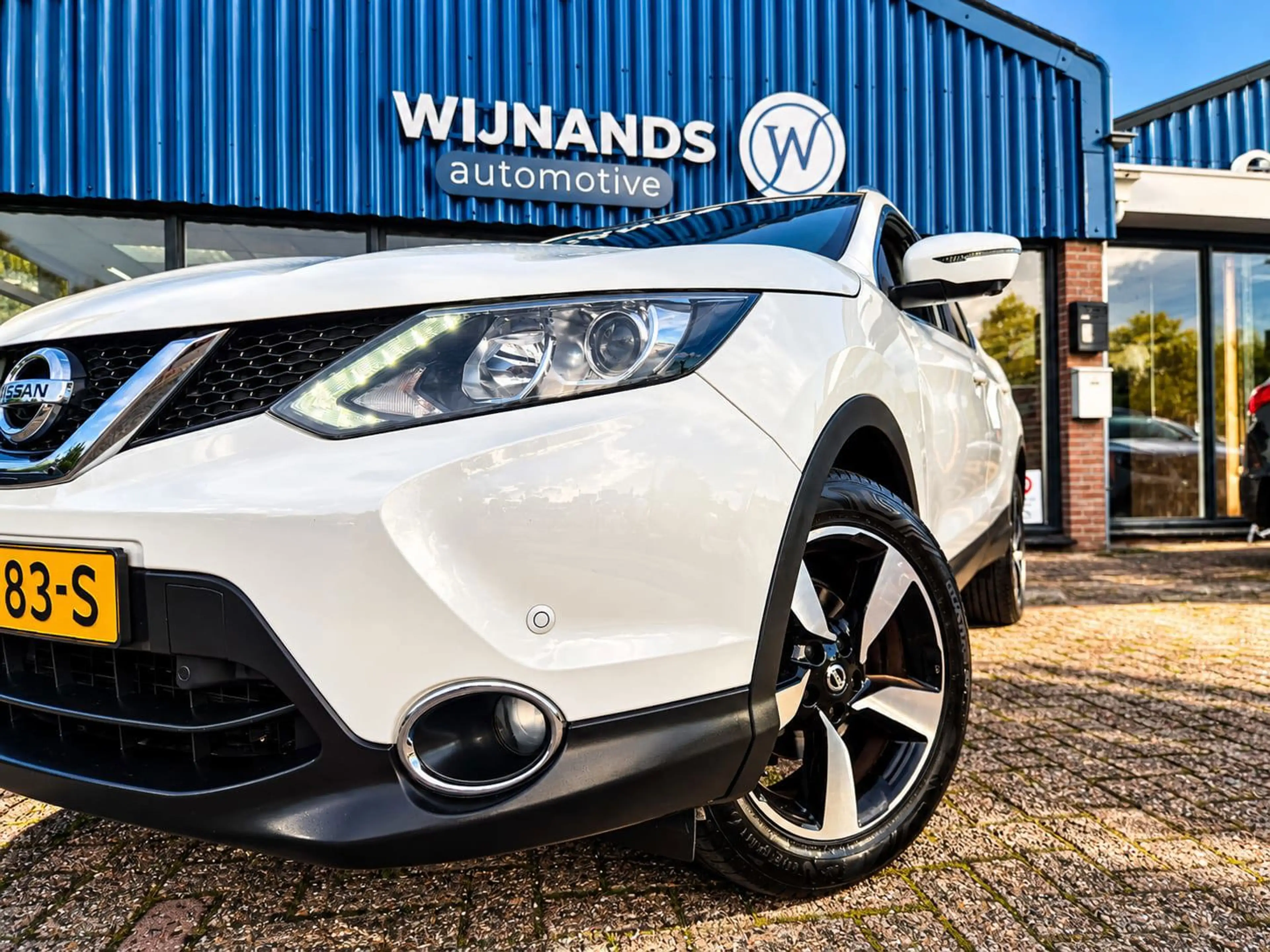Nissan Qashqai 1.6 N-Vision Trekhaak Panoramadak Alcantara — photo 6