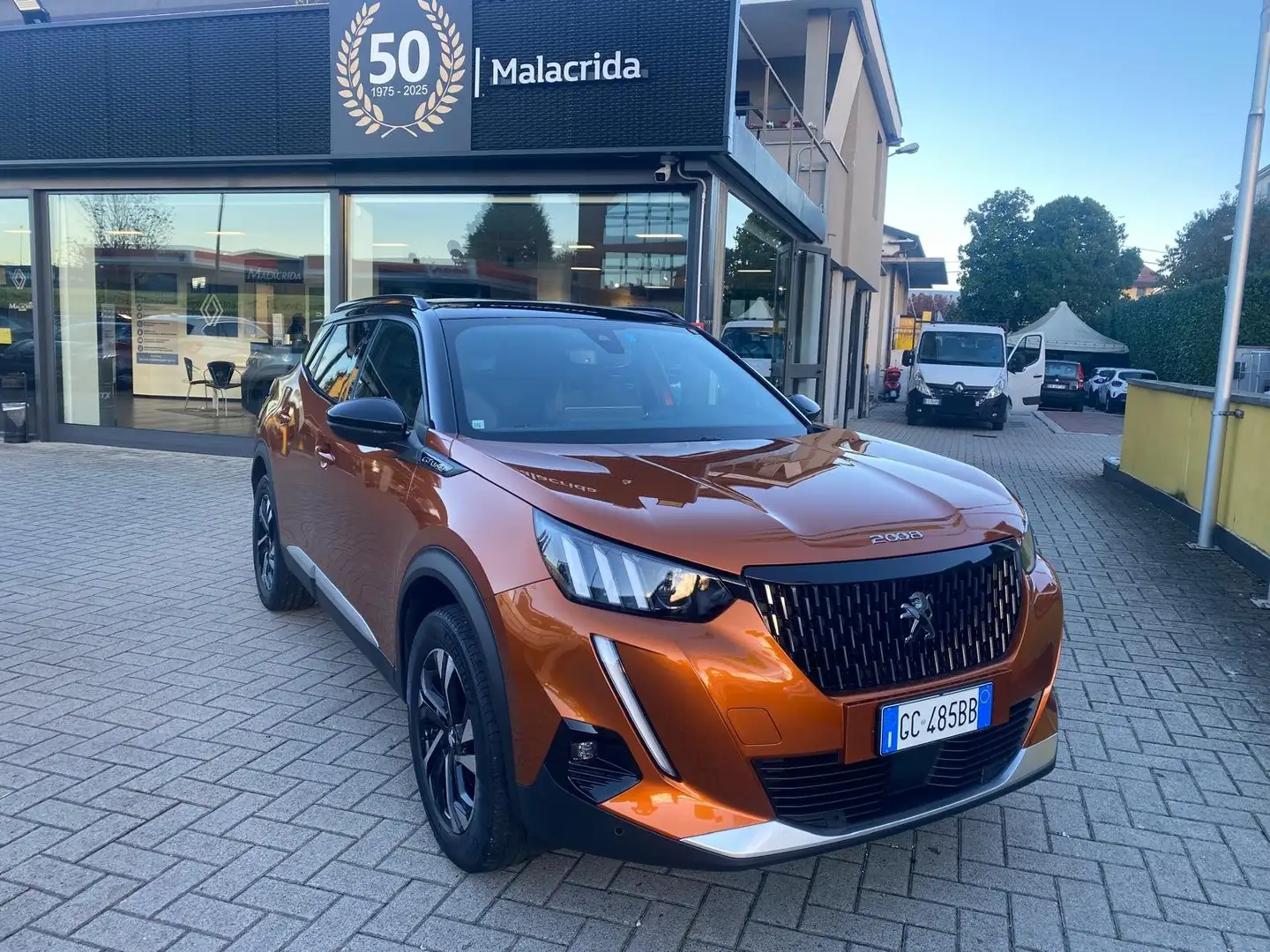 Peugeot 2008 2008 II 2020 1.2 puretech GT Line s Naranja - 1