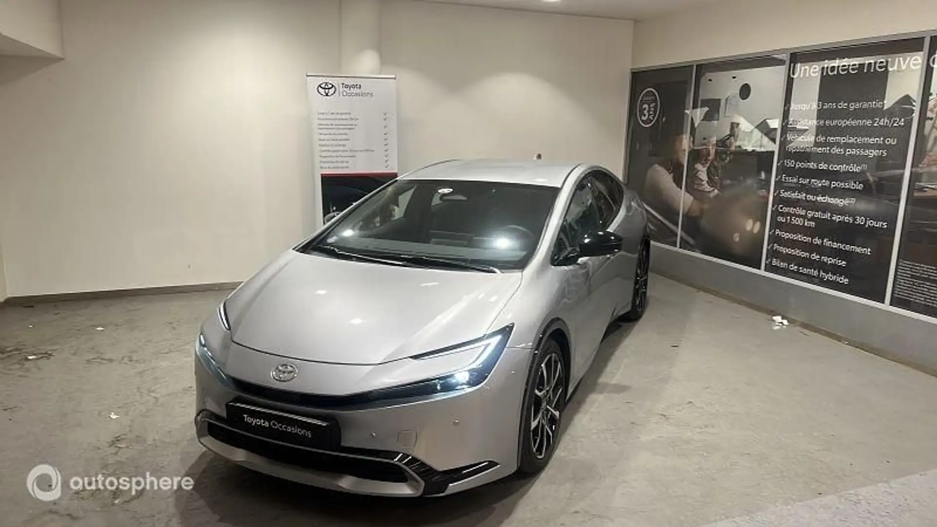 Toyota Prius+ 2.0 Hybride Rechargeable 223ch Design (sans toit p - 1