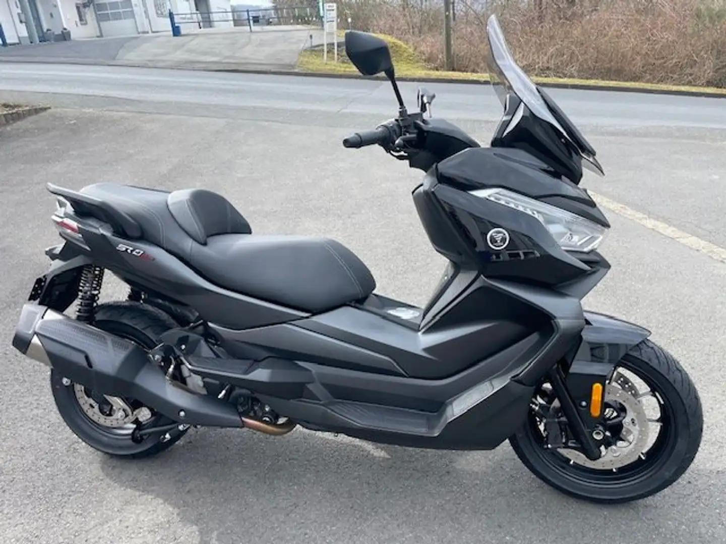 Voge SR4 Max 350 Luxury - ERURO 5+ Model - 2025 Schwarz - 1