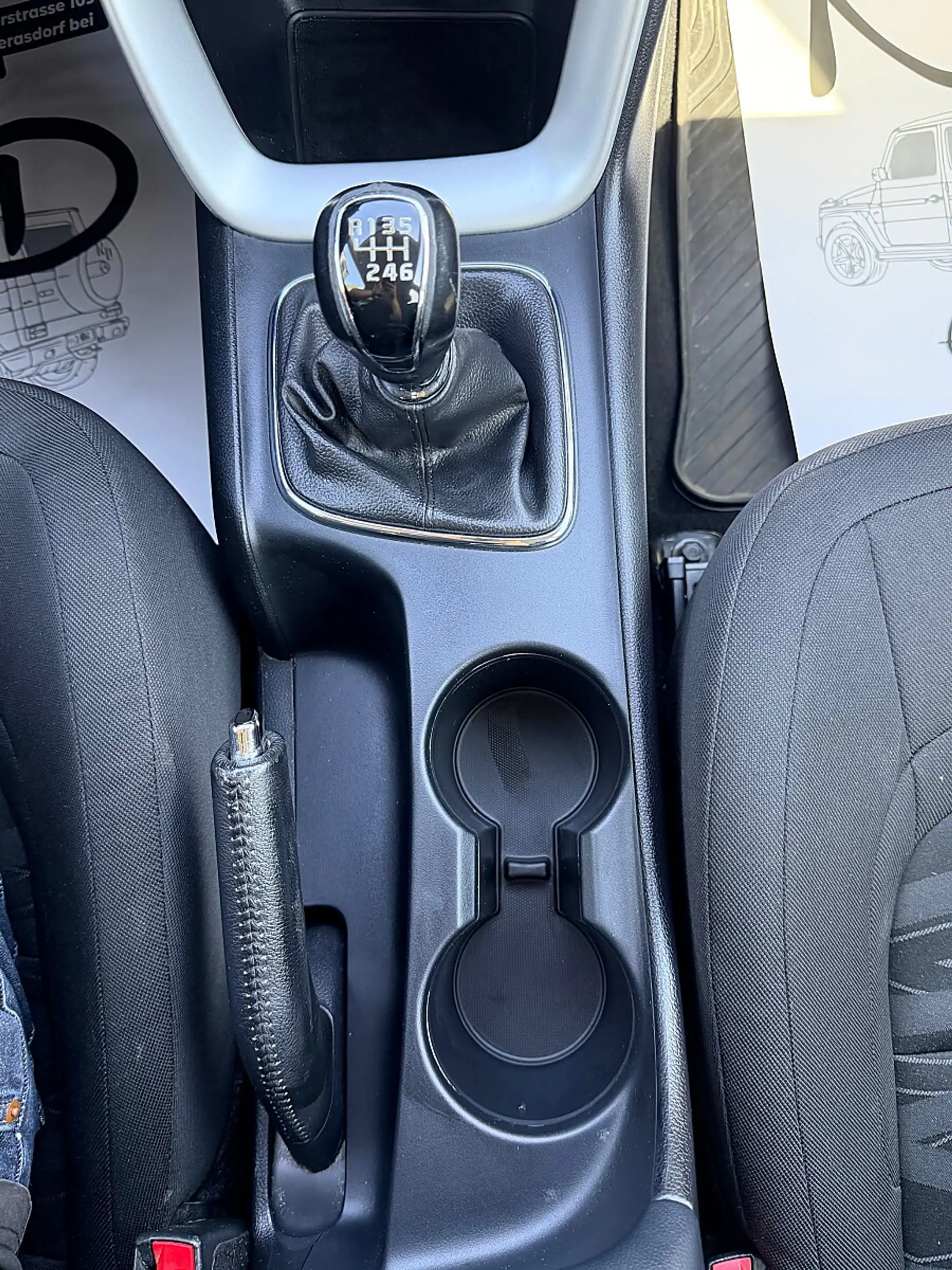 Kia Ceed / cee'd cee'd 1.4 CVVT Titan Plus * Sehr gepflegt* — photo 13