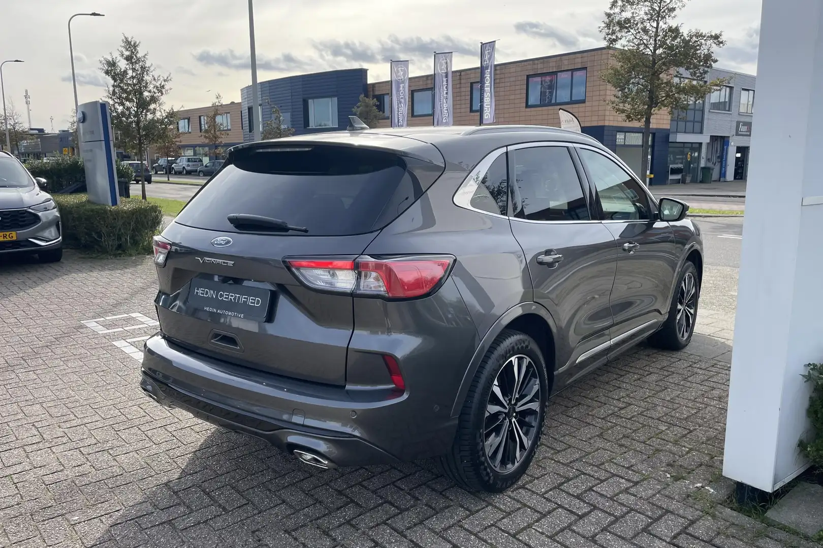 Ford Kuga 2.5 PHEV Vignale Gris - 2