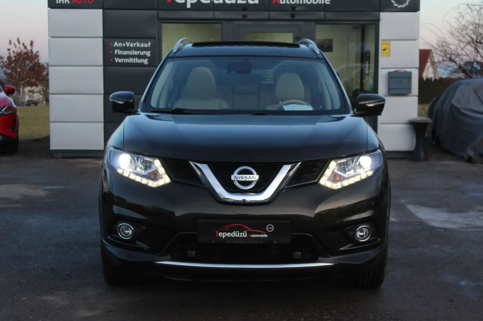 Nissan X-Trail Tekna Automatik*LED*PANO*LEDER*AHK*360° Braun - 2