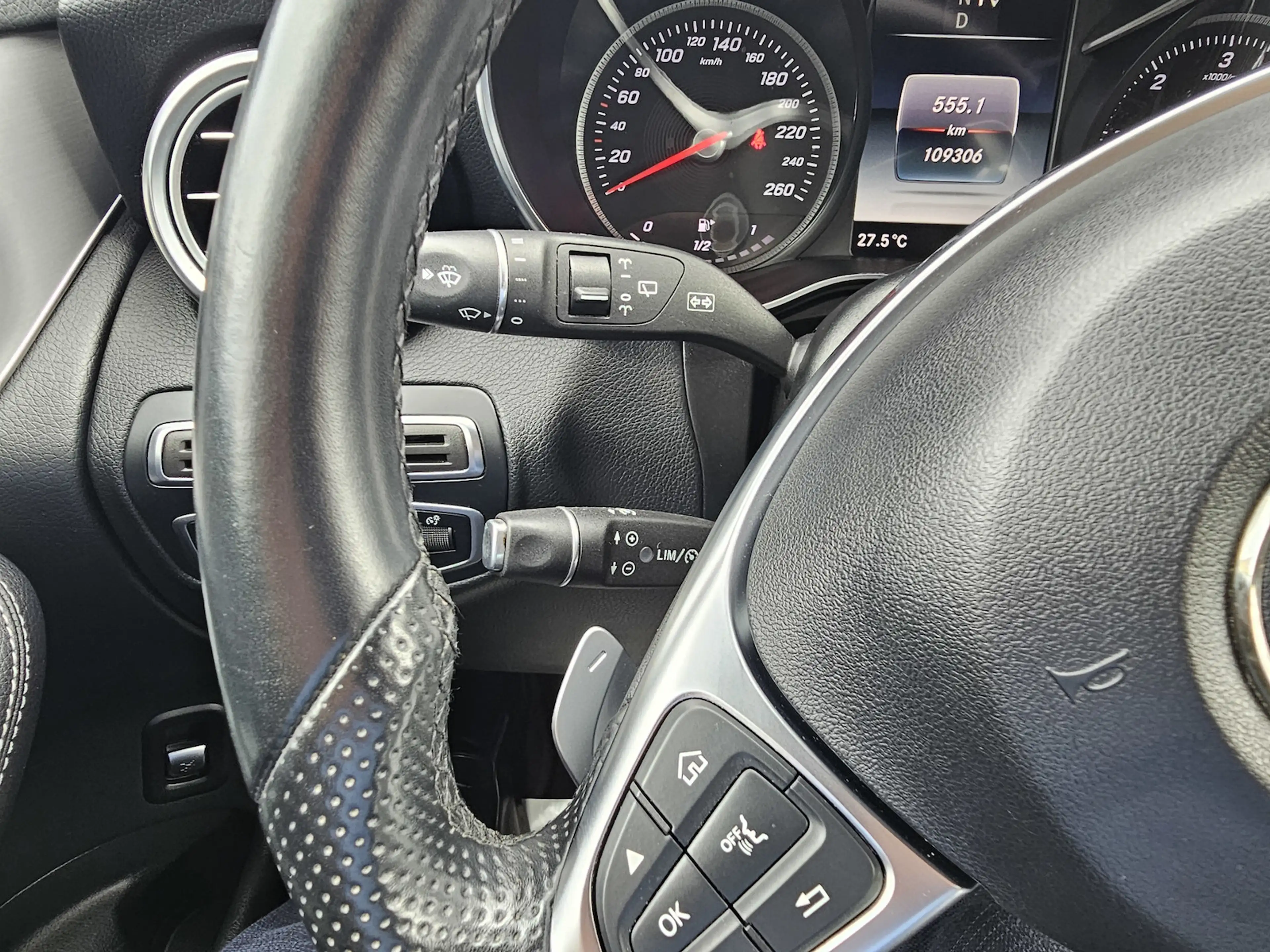 Mercedes-Benz GLC 250 d 4M AMG Line LED NAVI KAMERA TEILLEDER — photo 12