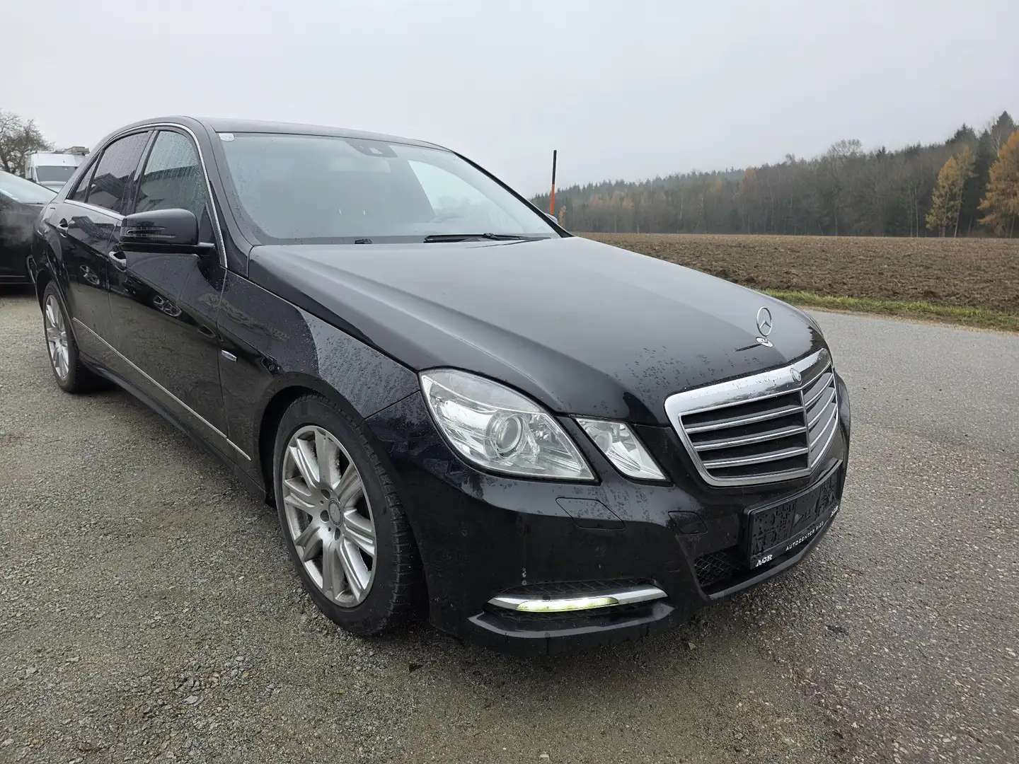 Mercedes-Benz E 200 Avantgarde BlueEfficiency CDI Aut. - 2