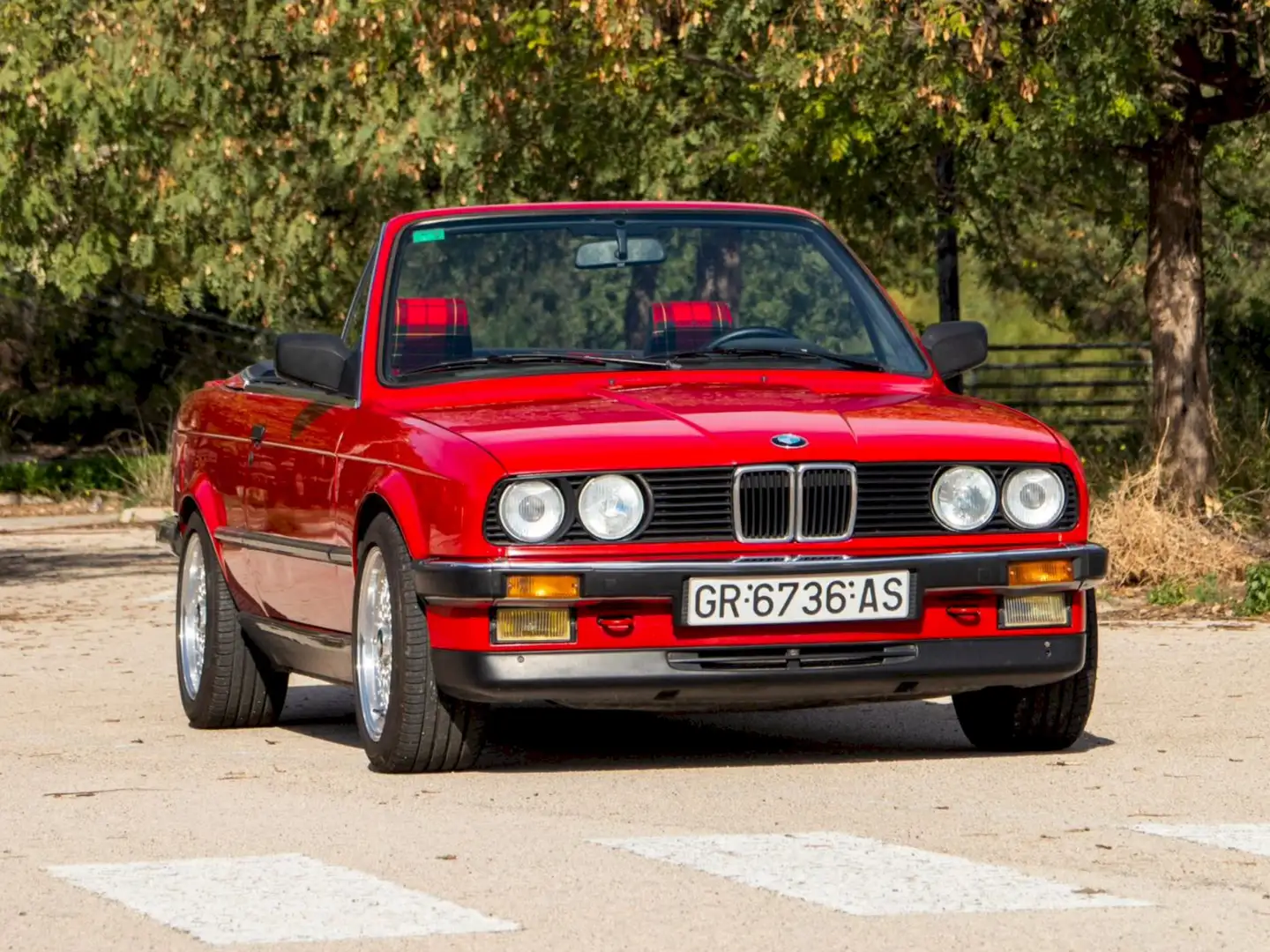 BMW 325 325i Cabriolet Rosso - 2