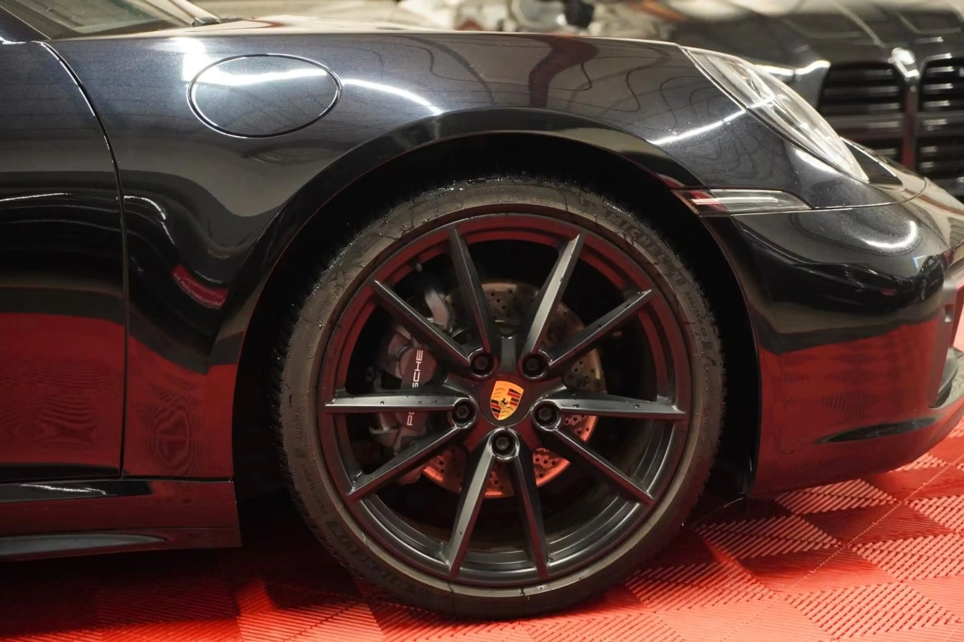 Porsche 992 911 Carrera 4 *Approved*1.Hand*Unfallfrei* — photo 8