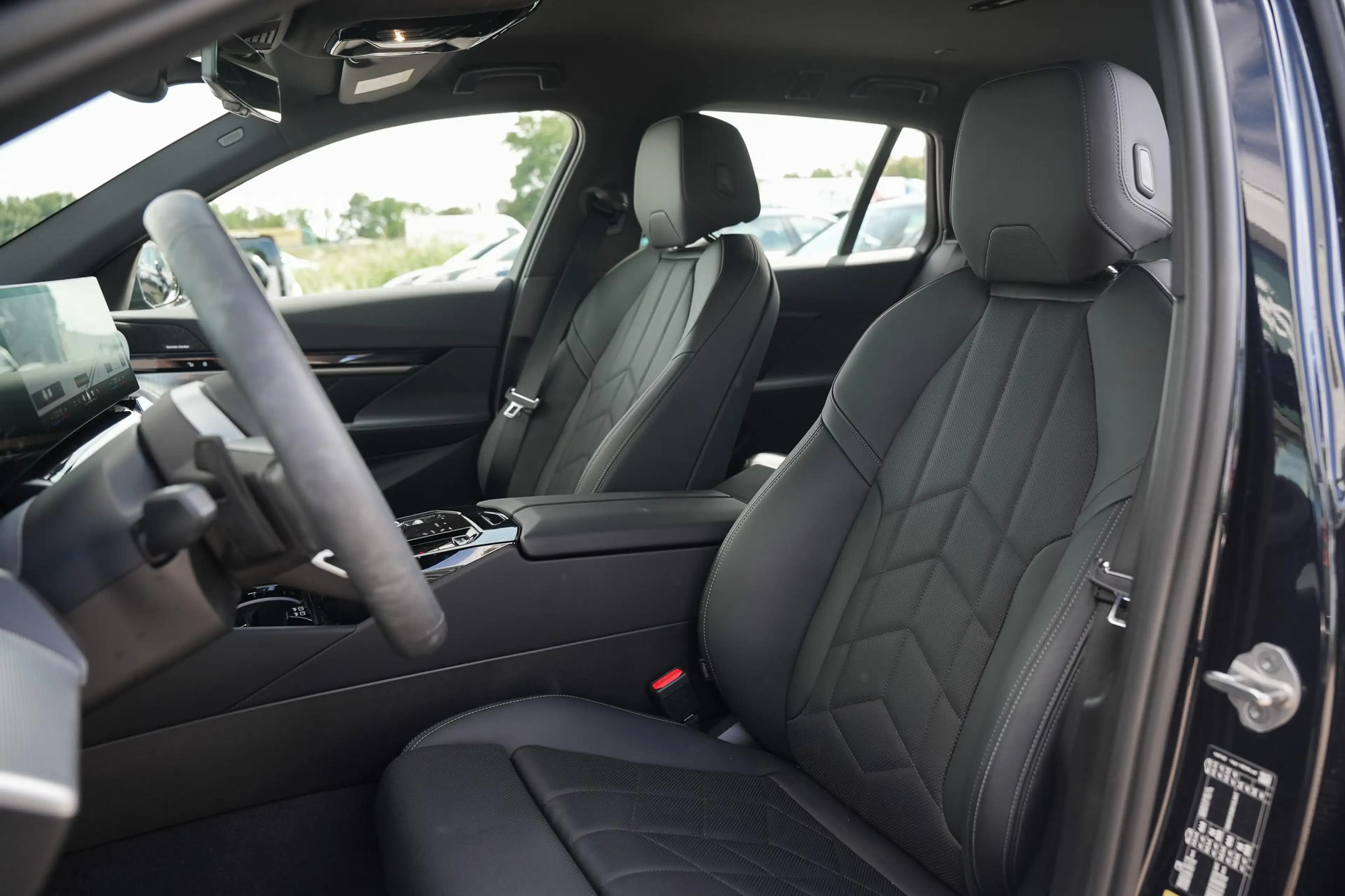 BMW i5 Touring xDrive40 84 kWh | M Sport | Elektrische Tr — photo 6