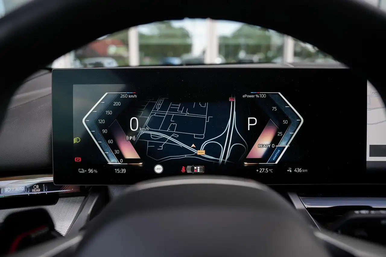 BMW i5 2026 — фото 13
