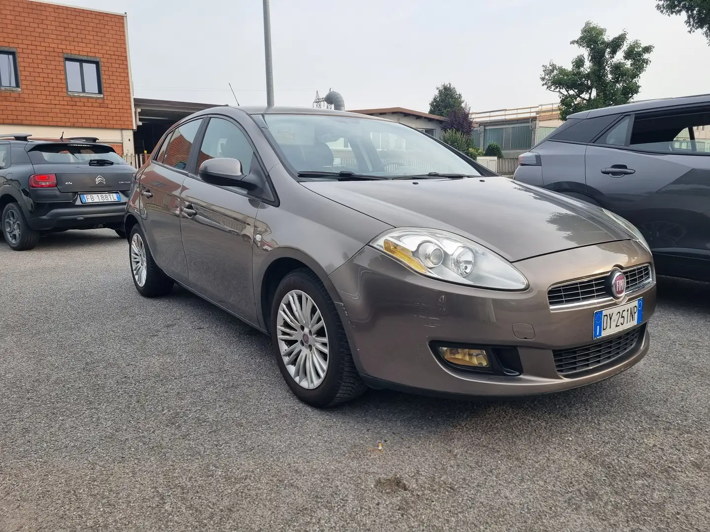 Fiat Bravo Bravo 1.4 16v Dynamic Gpl Gri - 1