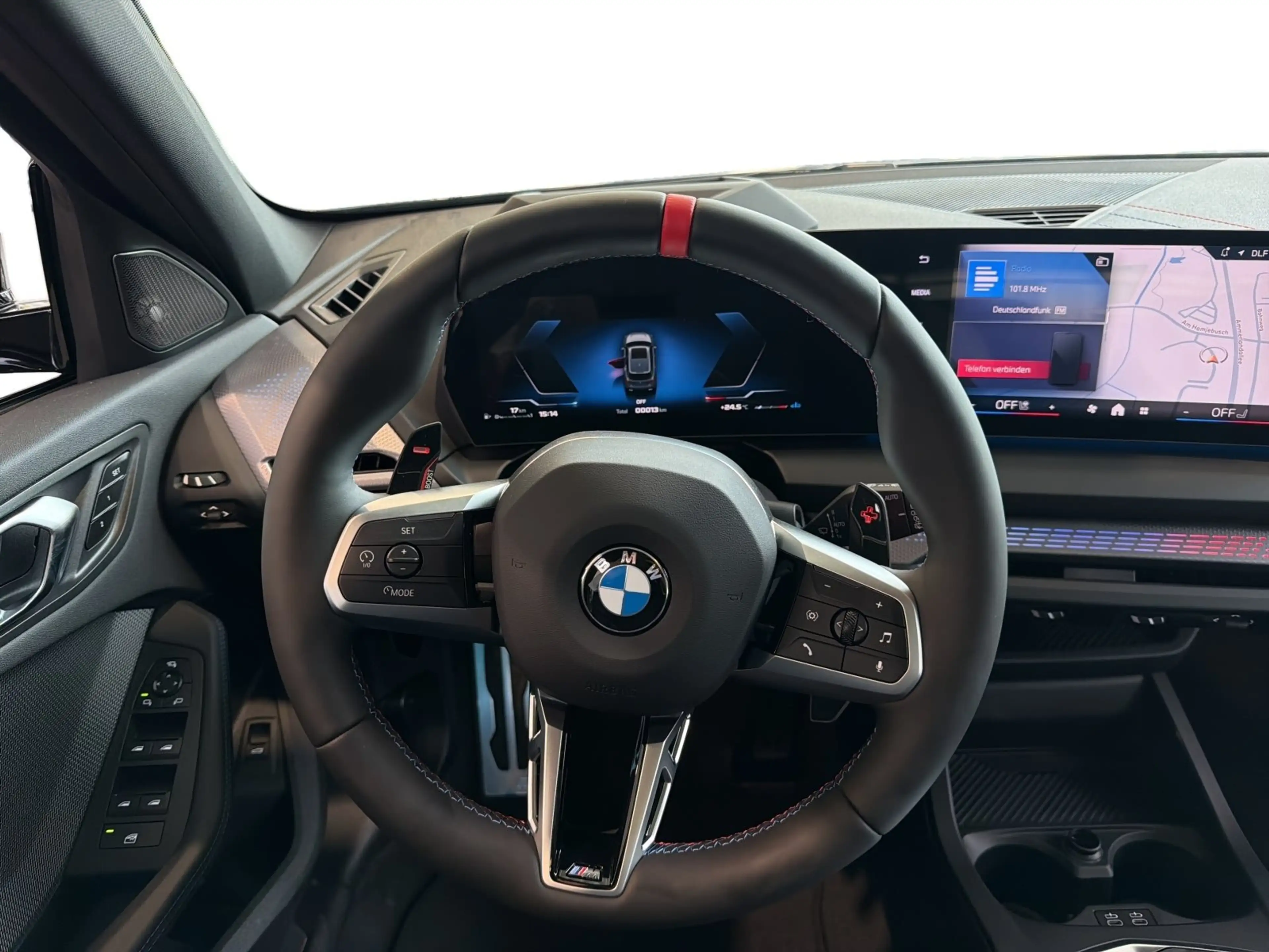 BMW 135 M135 xDrive AHK 360° HEAD-UP PANO RFK HIFI LED — photo 11
