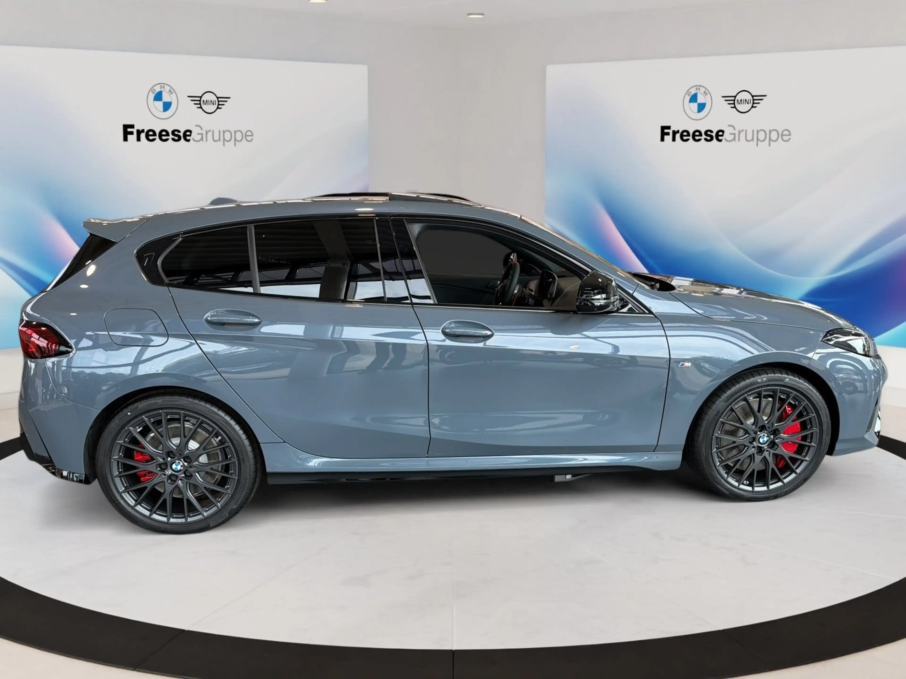 BMW 135 M135 xDrive AHK 360° HEAD-UP PANO RFK HIFI LED — photo 7