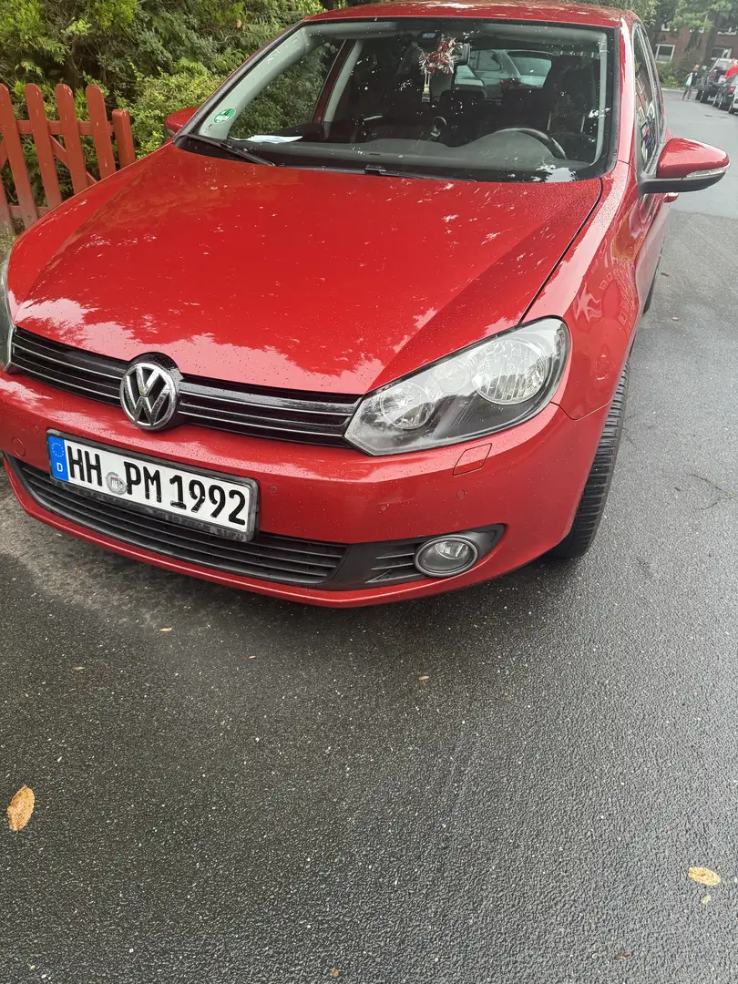 Volkswagen Golf Comfortline GTI Austattung Rot - 2