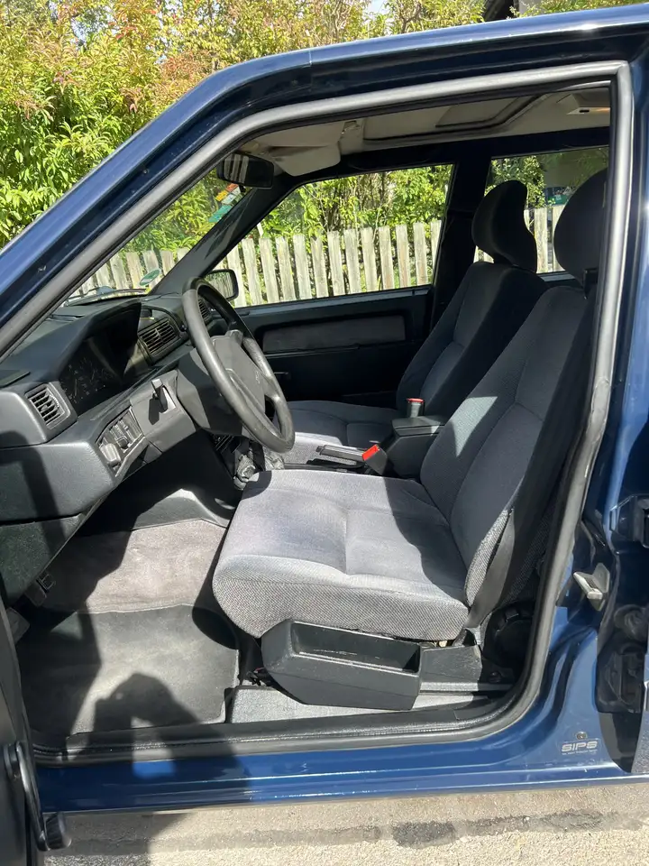 Volvo 944, foto 11