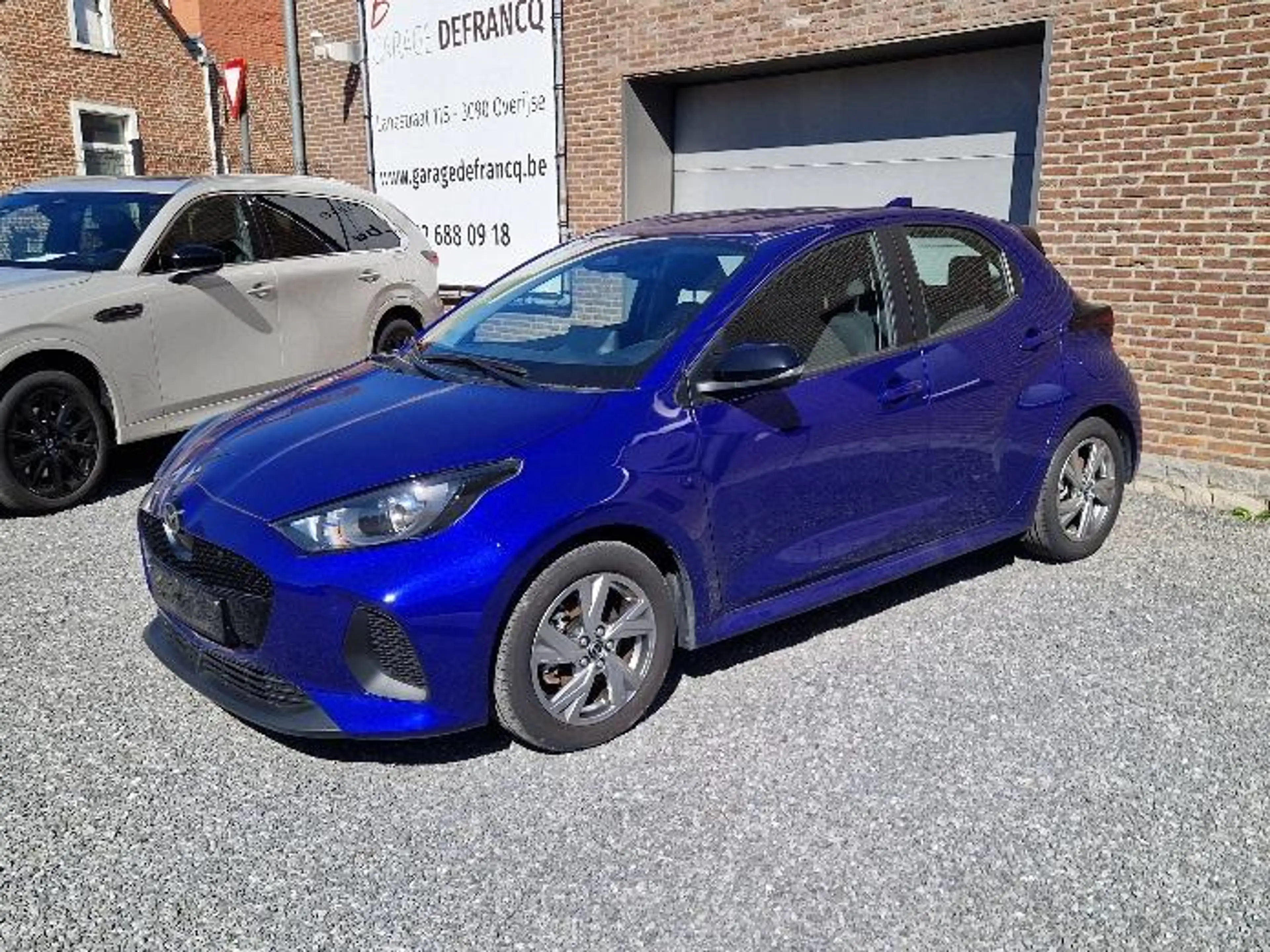 Mazda 2 2 Hybrid 1.5i CVT Exclusive-Line