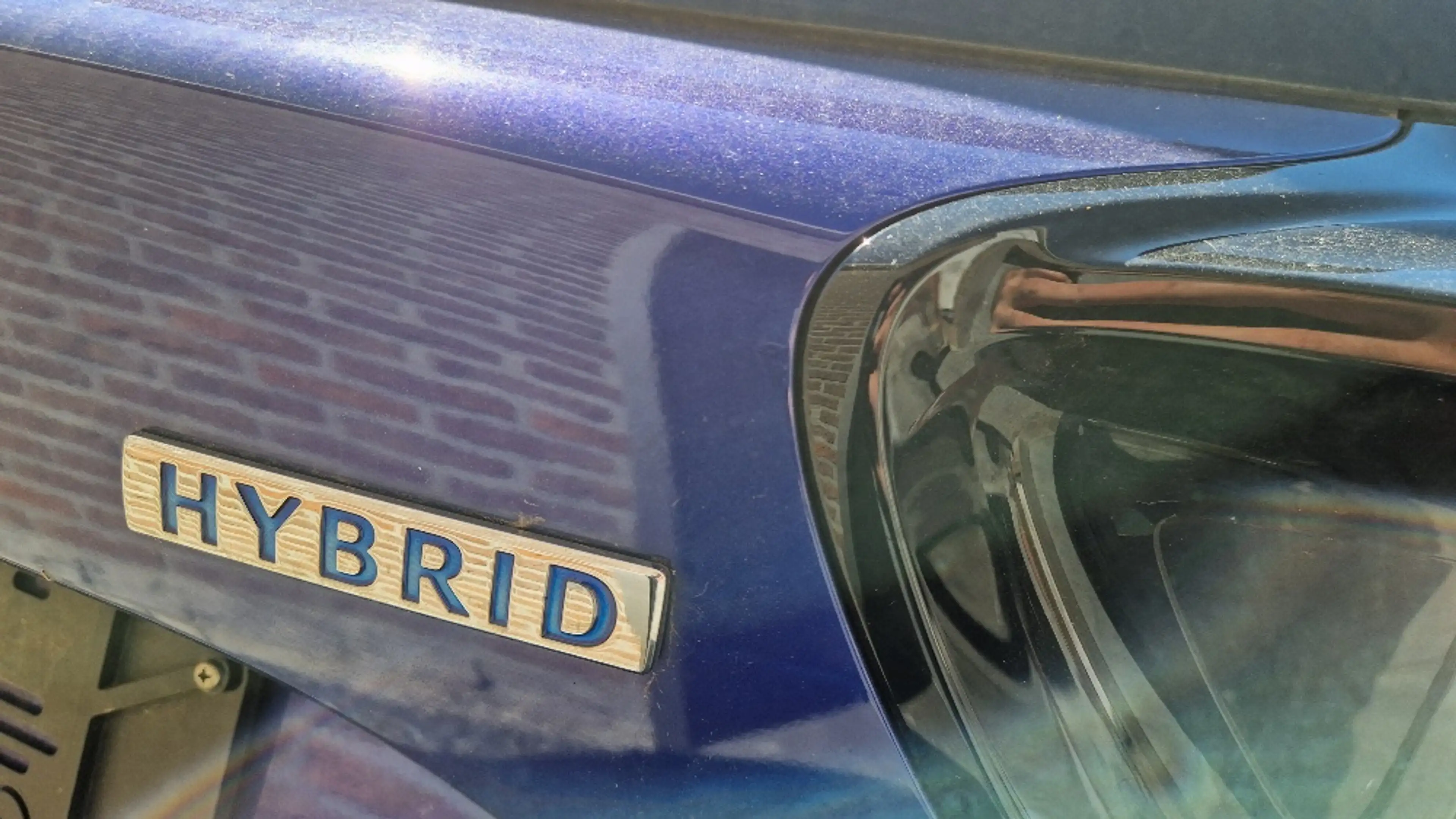 Mazda 2 2 Hybrid 1.5i CVT Exclusive-Line — photo 4