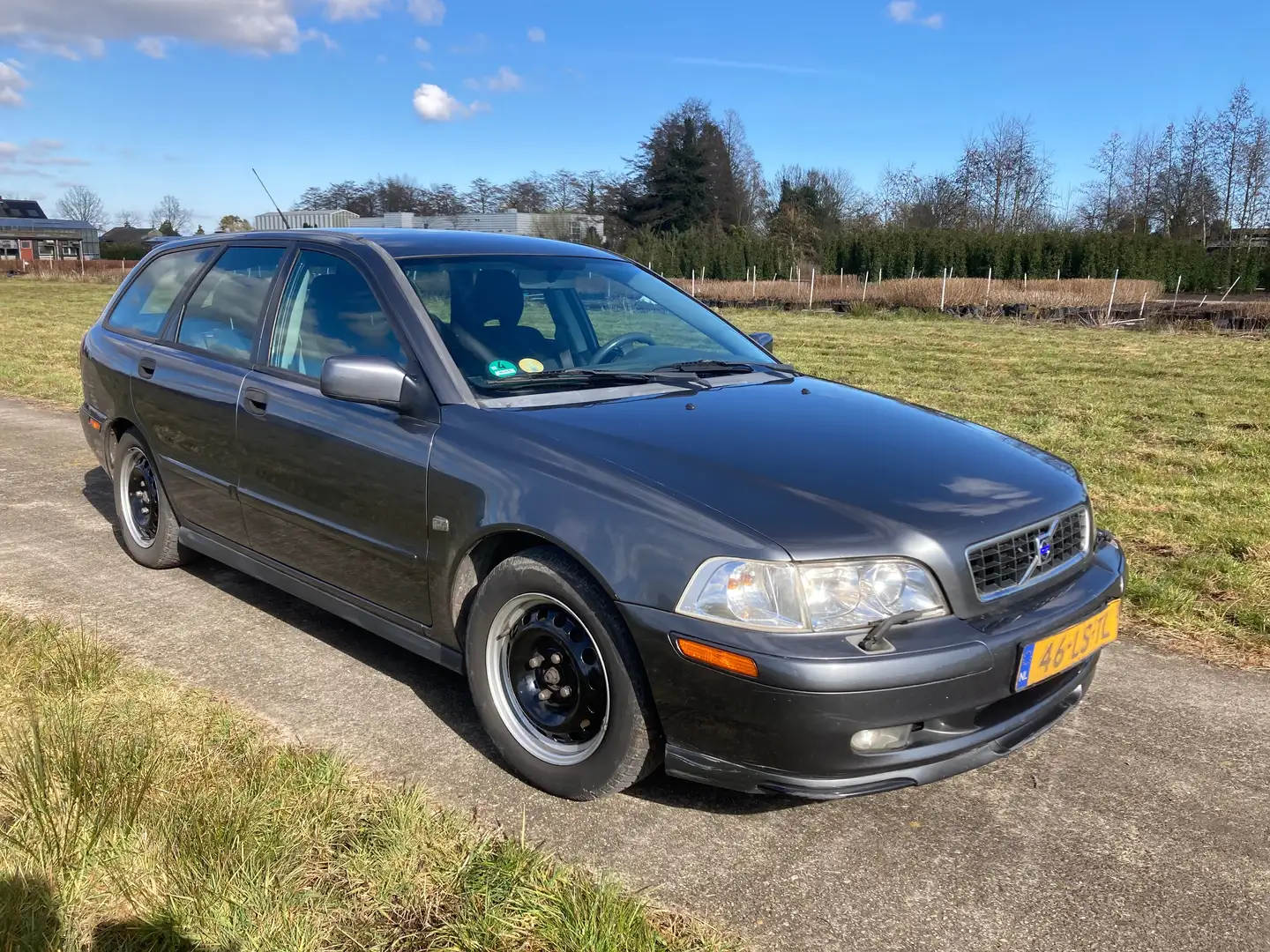 Volvo V40 V40 2.0 Europa Grijs - 1