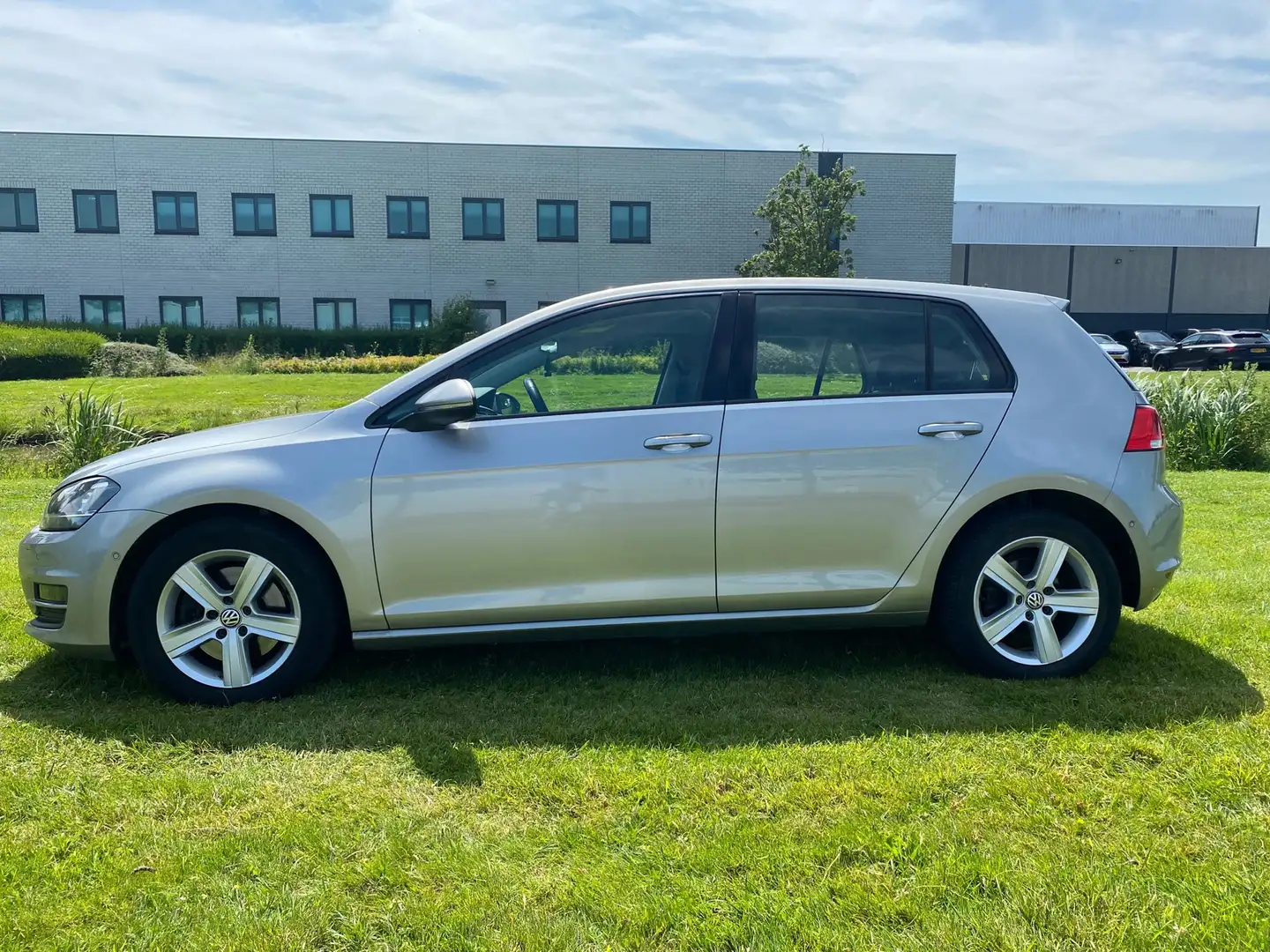 Volkswagen Golf 2013 * 1.4 TSI Highline * AUTOMAAT * NAV * LMV * Gris - 2