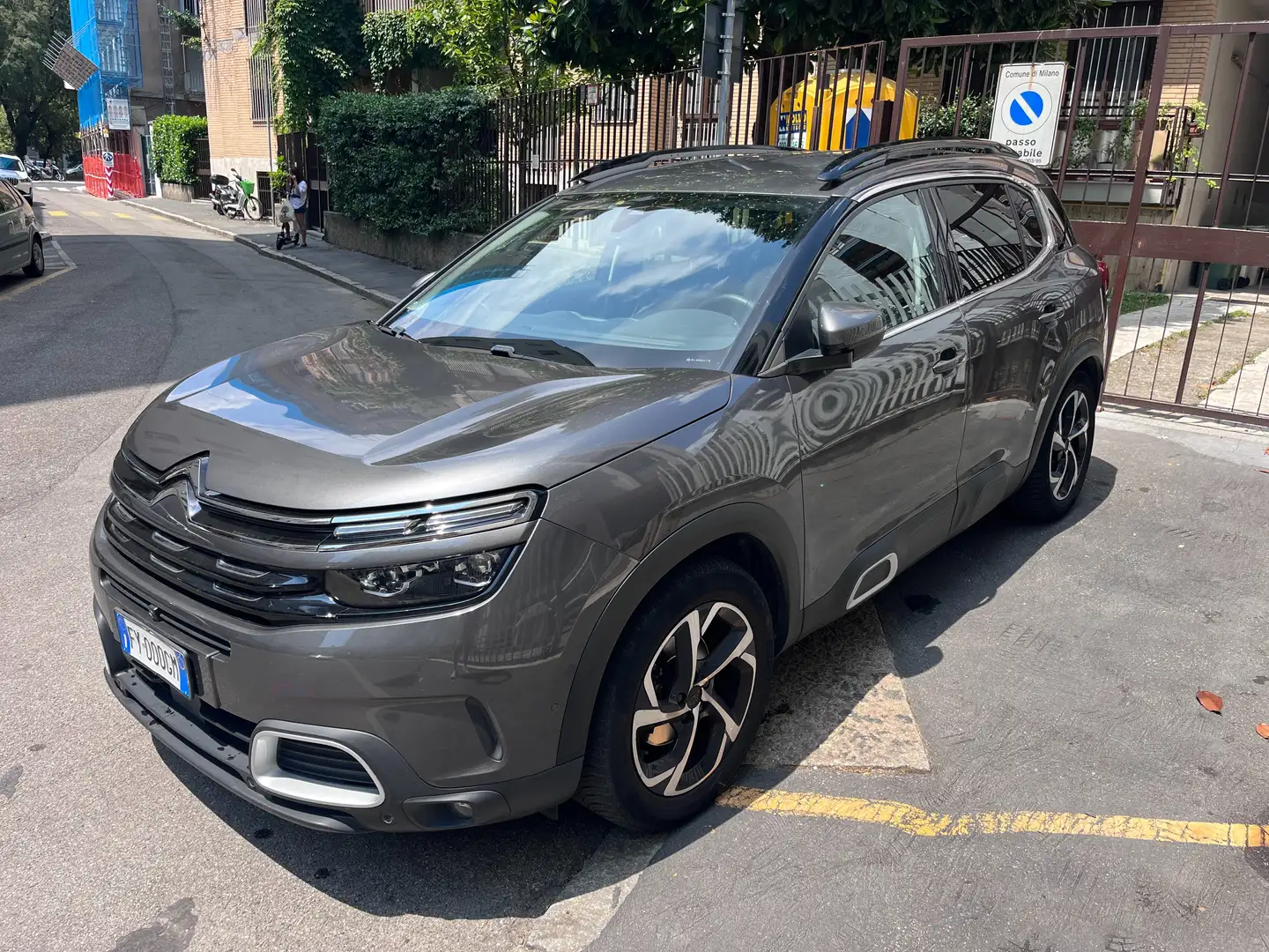 Citroen C5 Aircross C5 Aircross 2018 1.5 bluehdi Shine s Grigio - 1