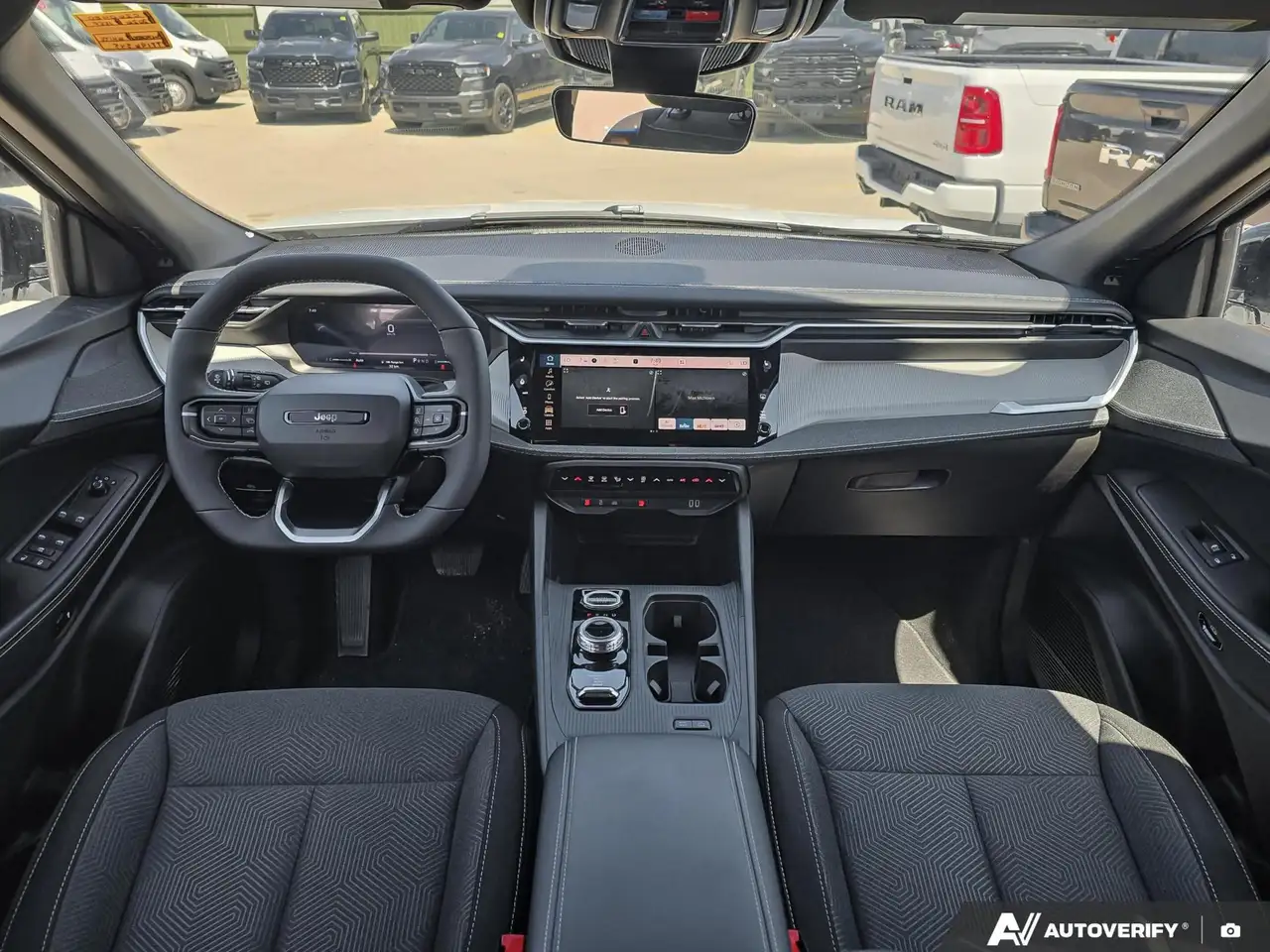 Jeep Cherokee снимка Jeep Cherokee