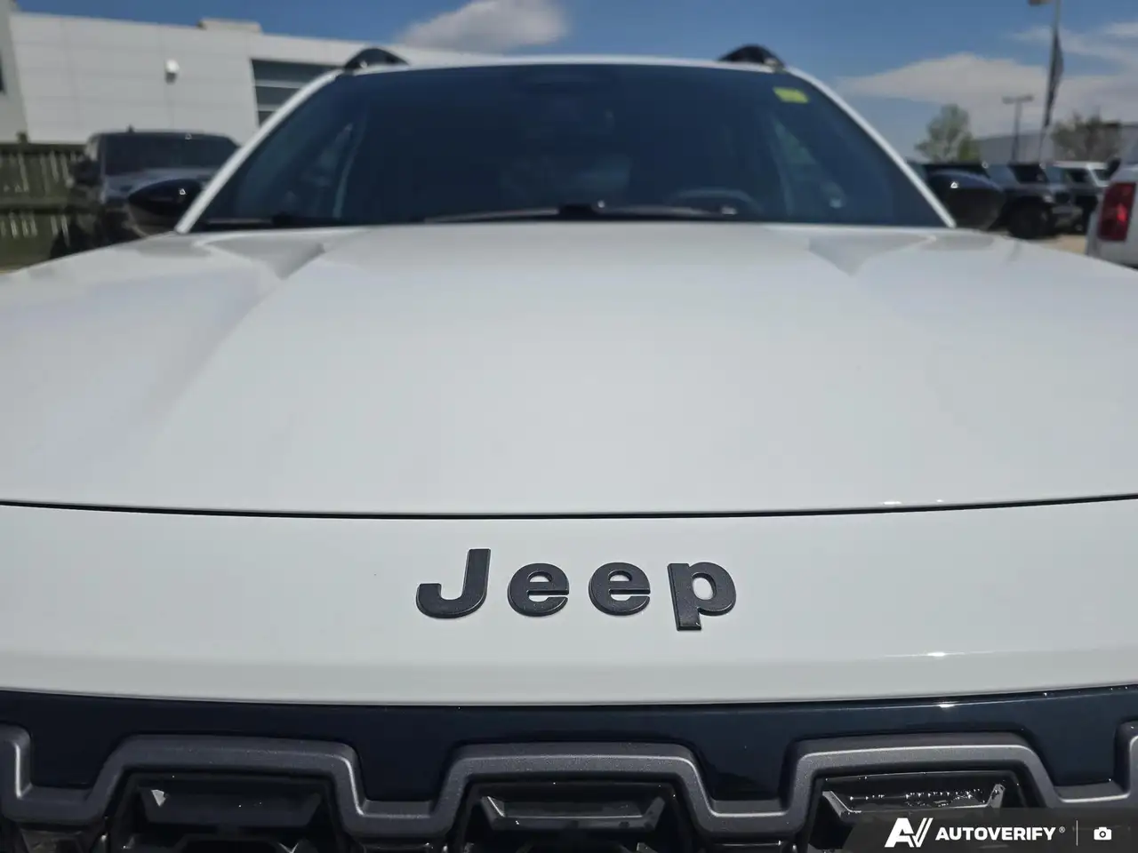 Jeep Cherokee снимка Jeep Cherokee