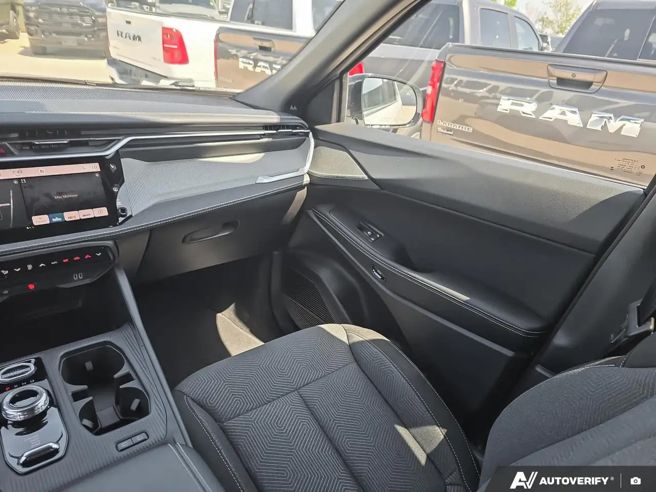 Jeep Cherokee снимка Jeep Cherokee