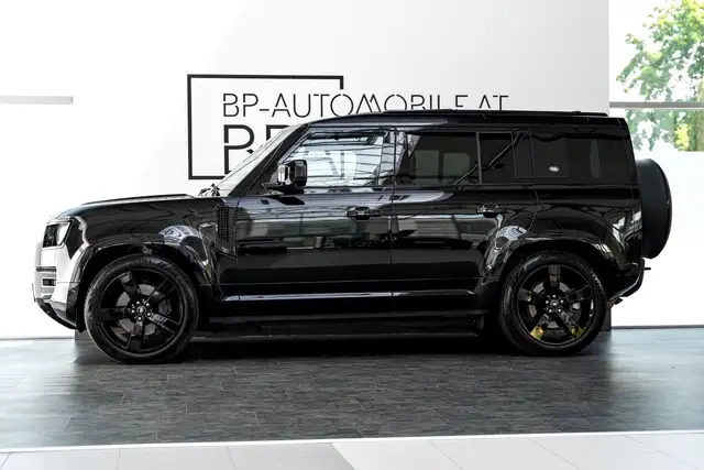 Land Rover Defender 110 P400 Defender 110 X-Dynamic HSE Ansicht 4