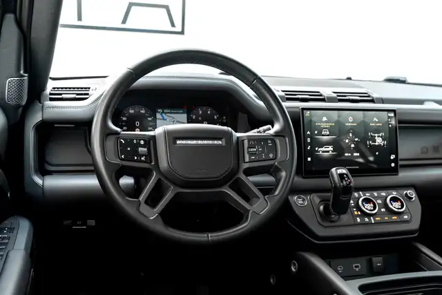 Land Rover Defender 110 P400 Defender 110 X-Dynamic HSE Ansicht 16