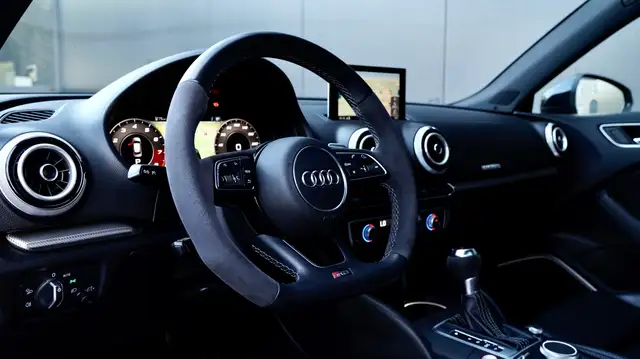 Audi RS3 view 14