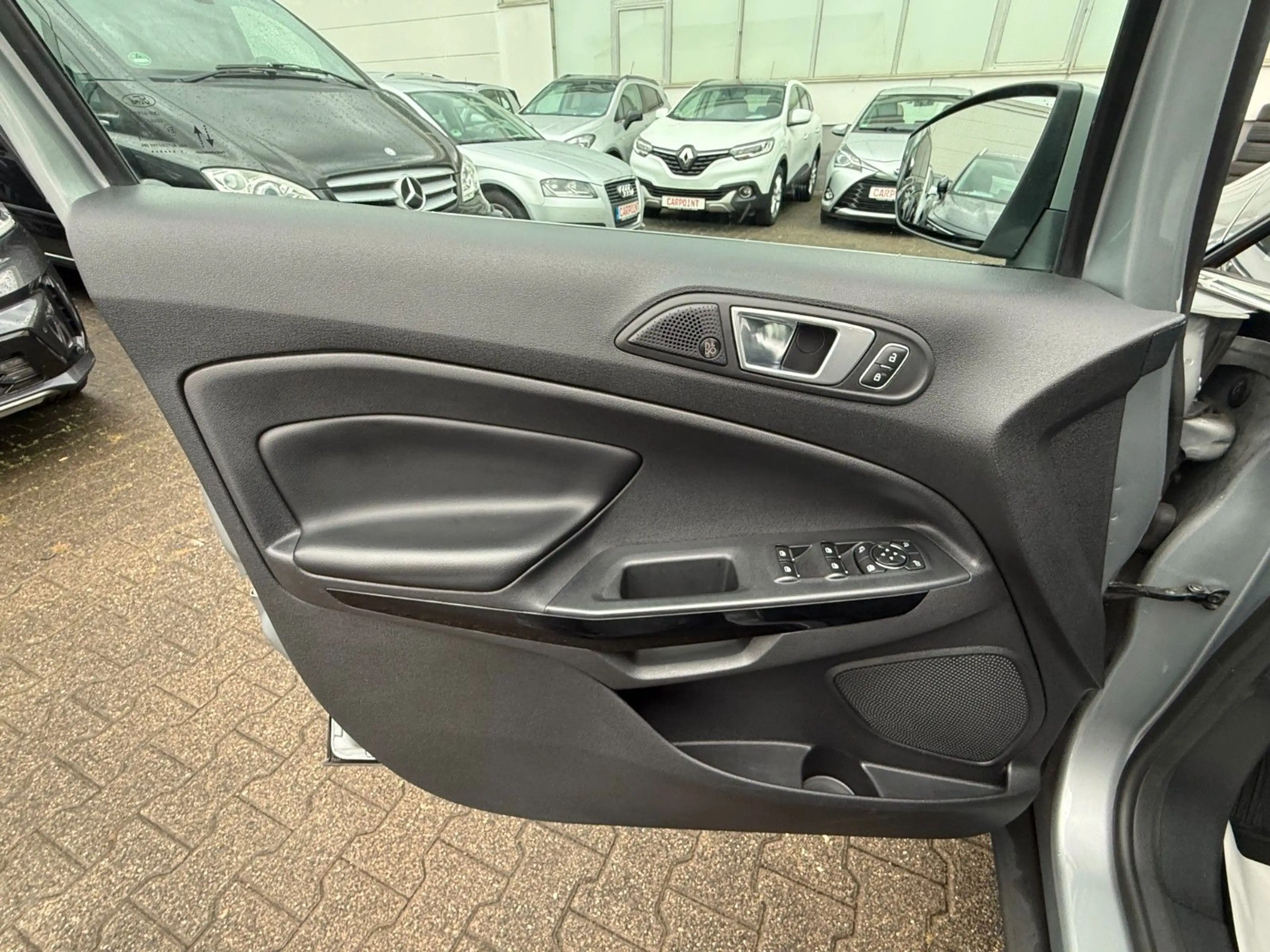 Ford EcoSport Titanium 1.HAND/KLIMA/NAVI/TEILLEDER — photo 9
