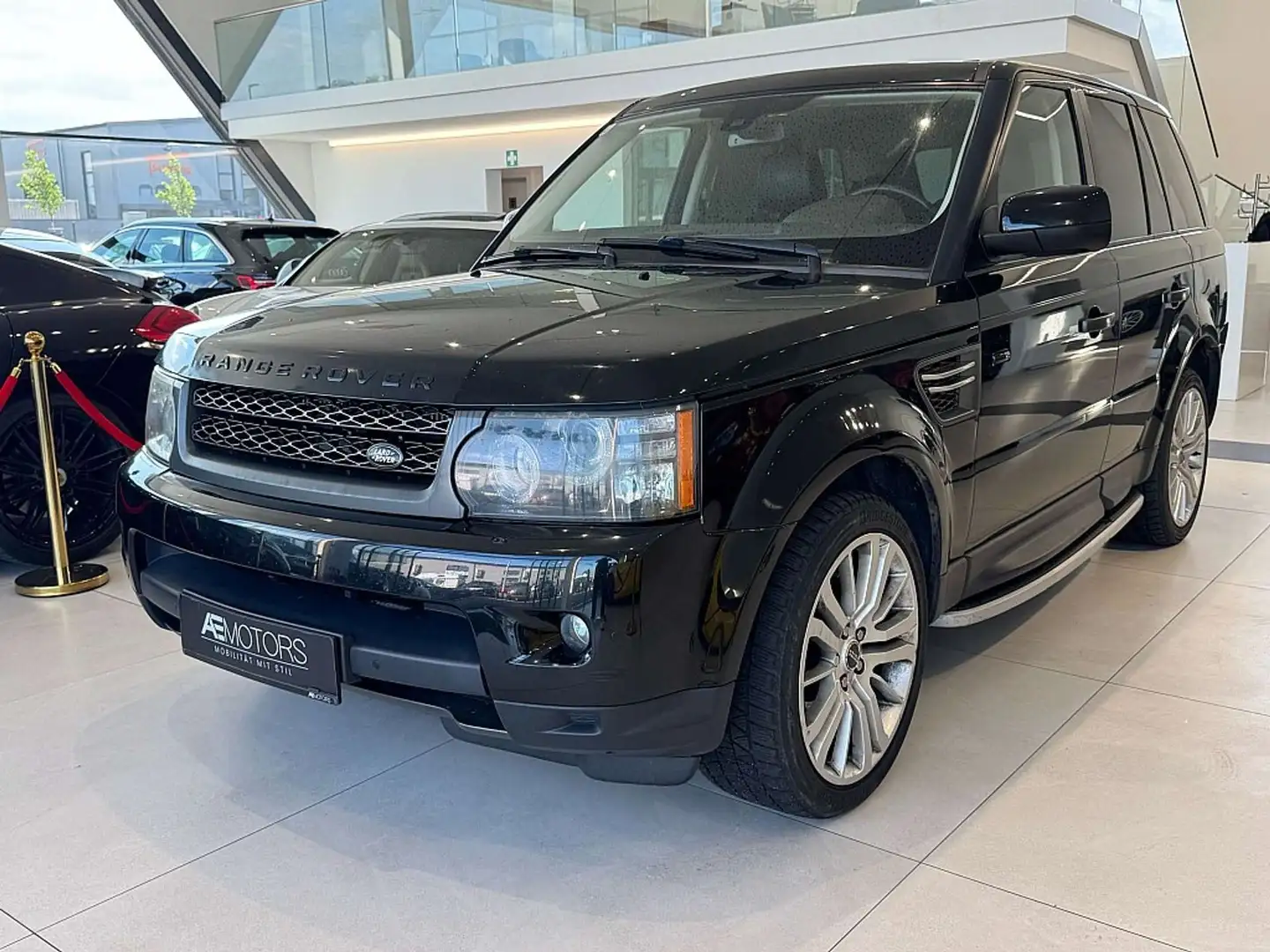 Land Rover Range Rover Sport 3,0 TdV6 HSE DPF*VOLL*KREDIT* Schwarz - 2