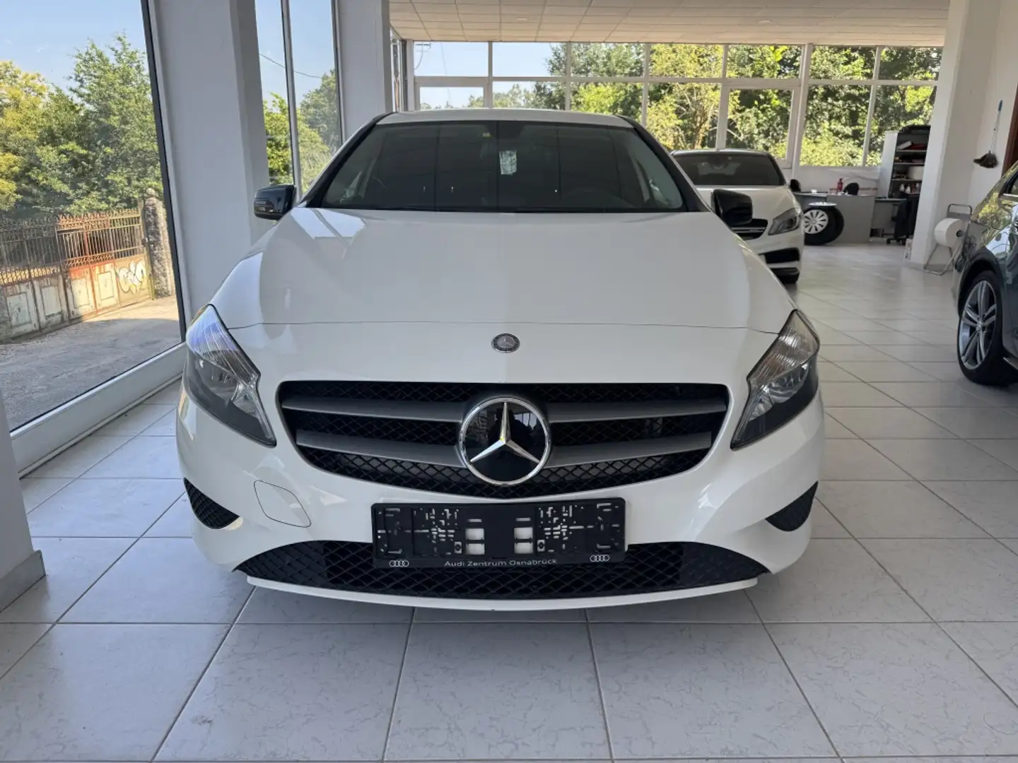 Mercedes-Benz A 180 180d Wit - 2