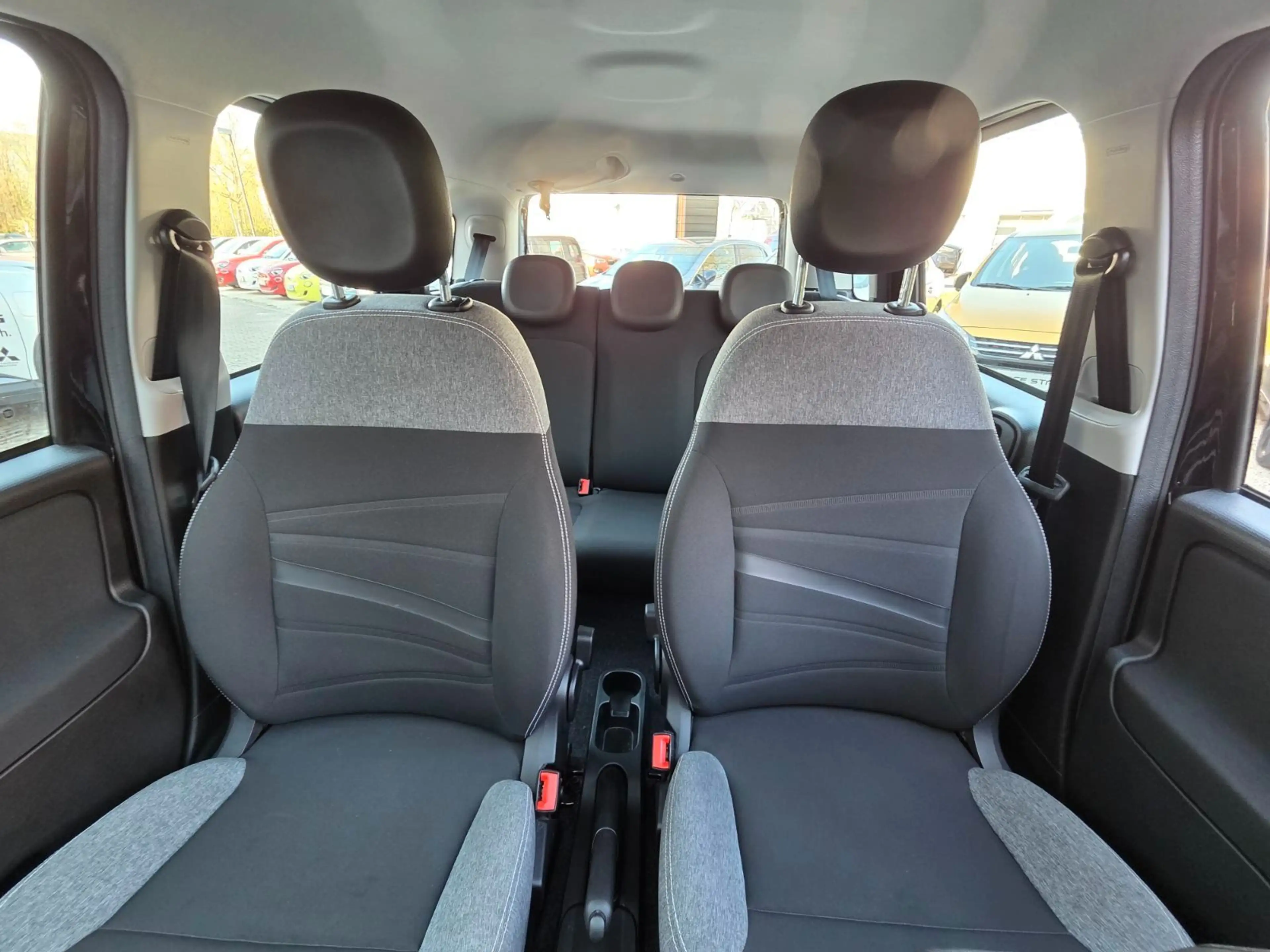 Fiat Panda Cross "City Plus" 1.0 GSE Hybrid (70PS) — photo 12