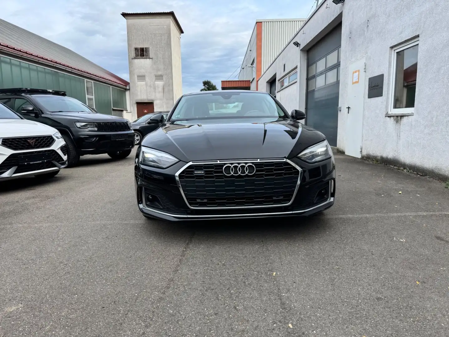Audi A5 Coupe 40 TDI quattro advanced Schwarz - 2