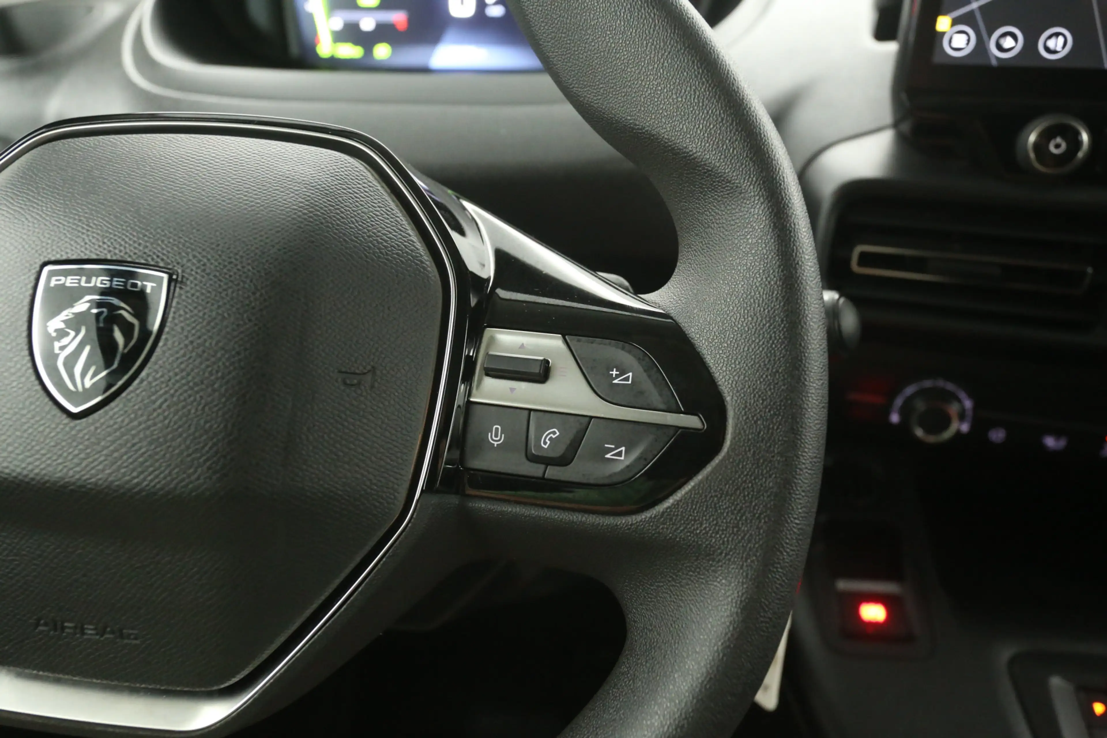 Peugeot Partner 1.5 BlueHDi 130PK EAT8 | Automaat | Airco | Camera — photo 15