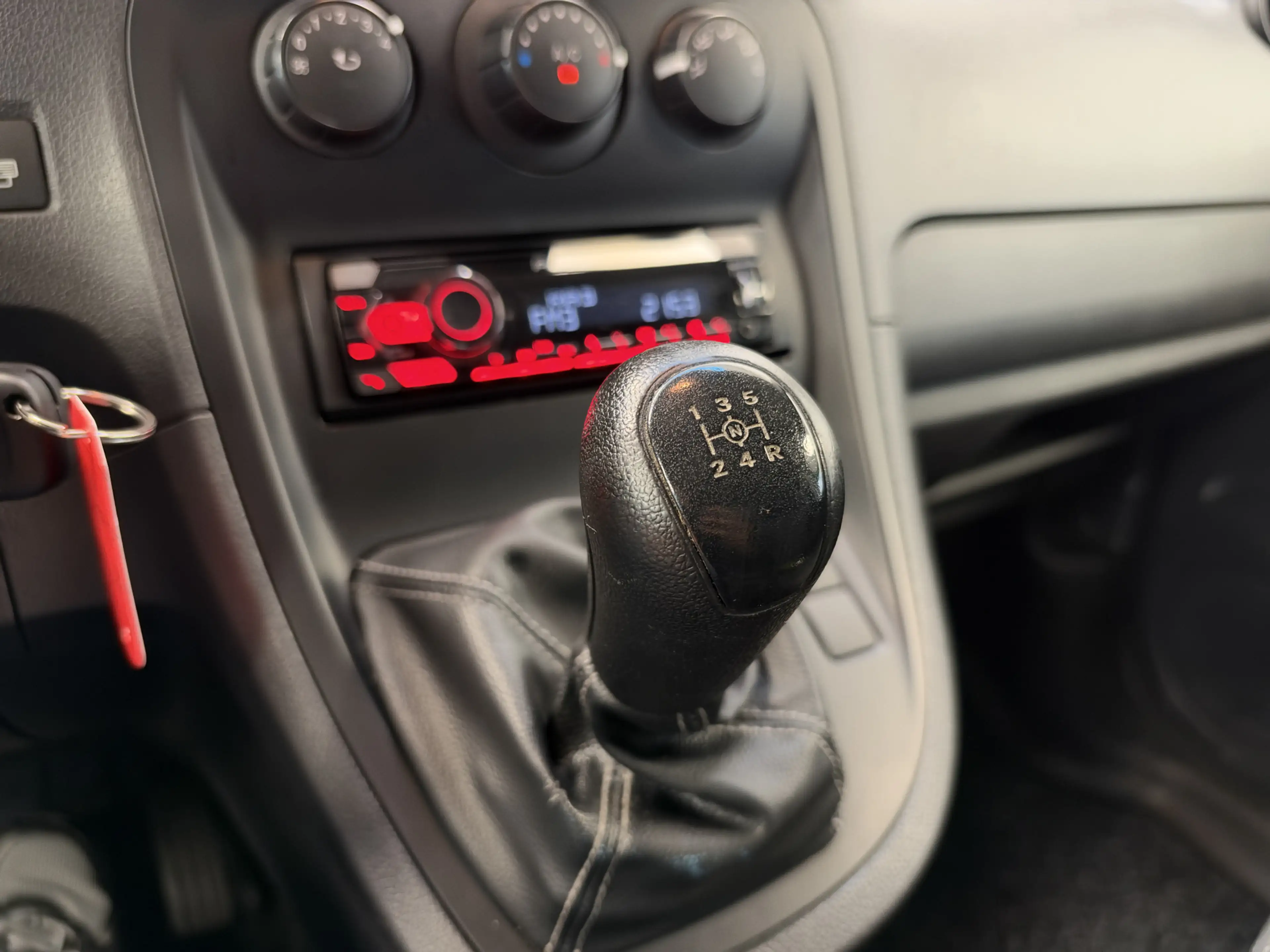 Mercedes-Benz Citan 109 CDI BlueEFFICIENCY Trekhaak! PDC — photo 10