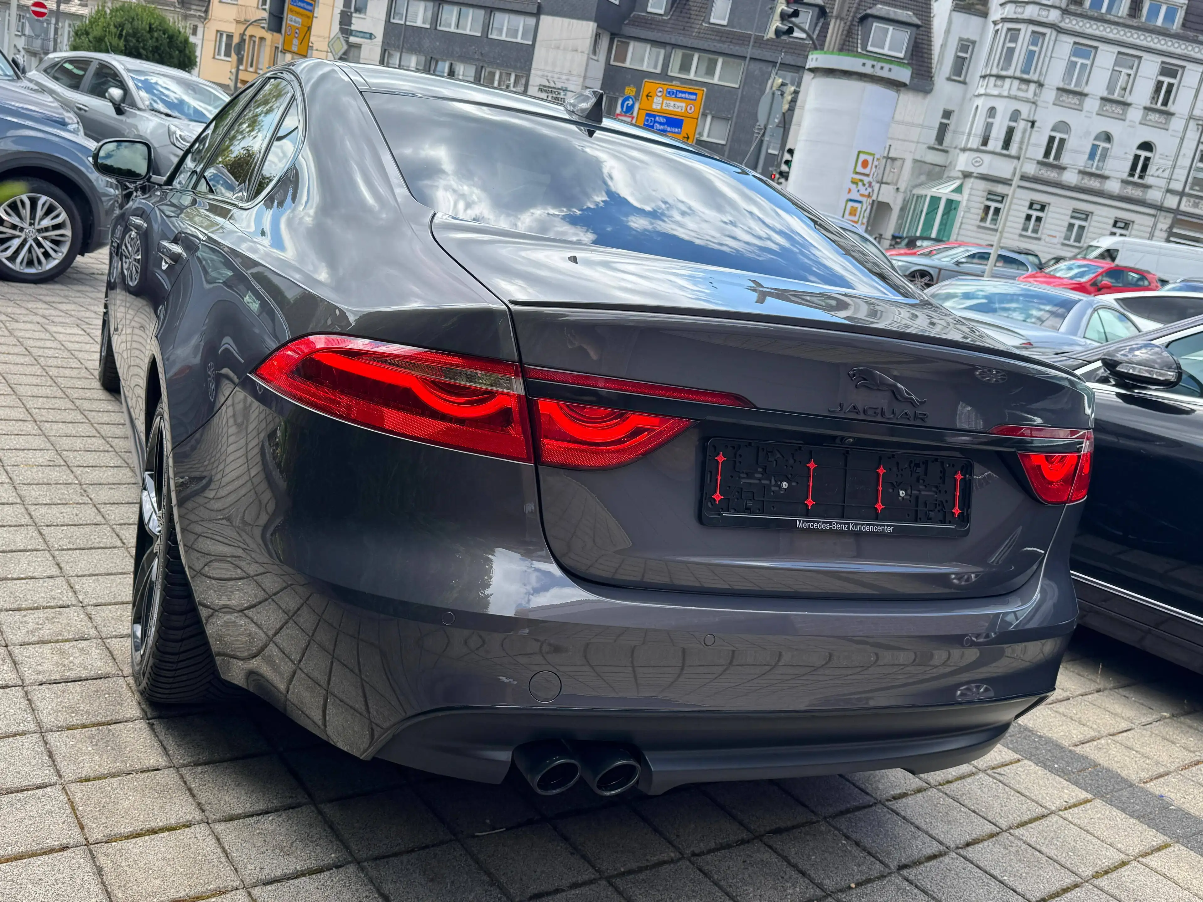 Jaguar XF R-Sport Allrad — photo 6