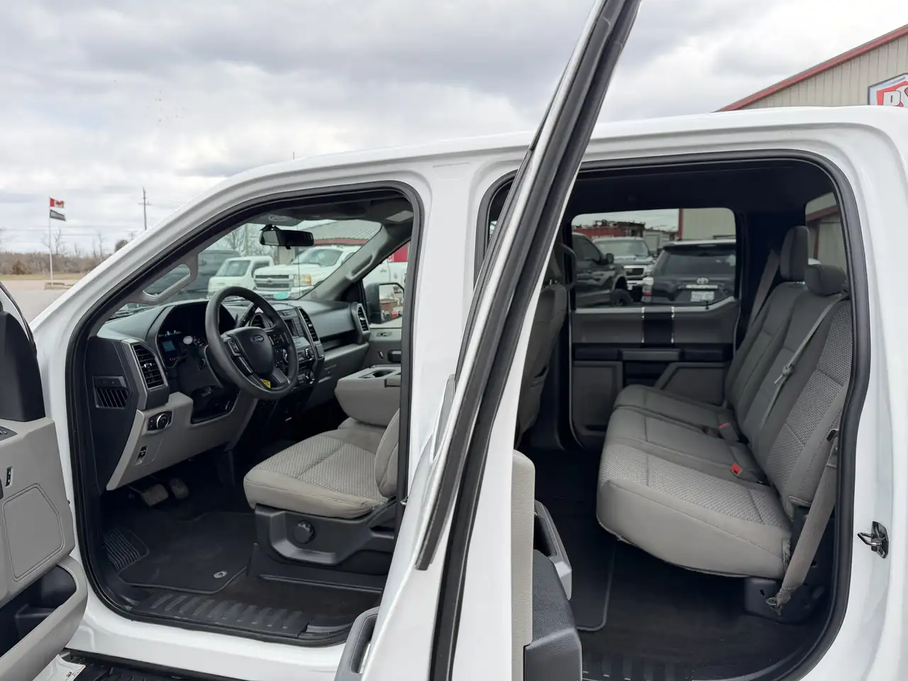 Ford F 150 снимка Ford F 150
