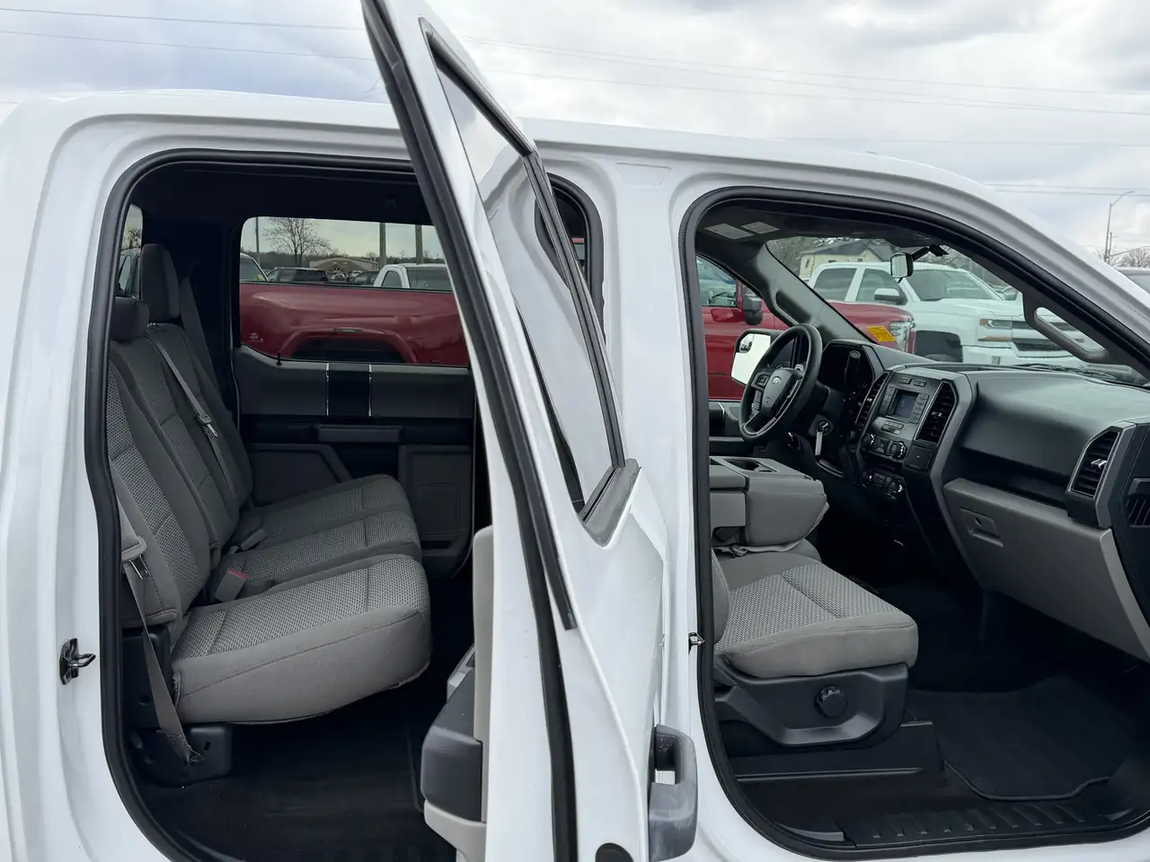 Ford F 150 снимка Ford F 150